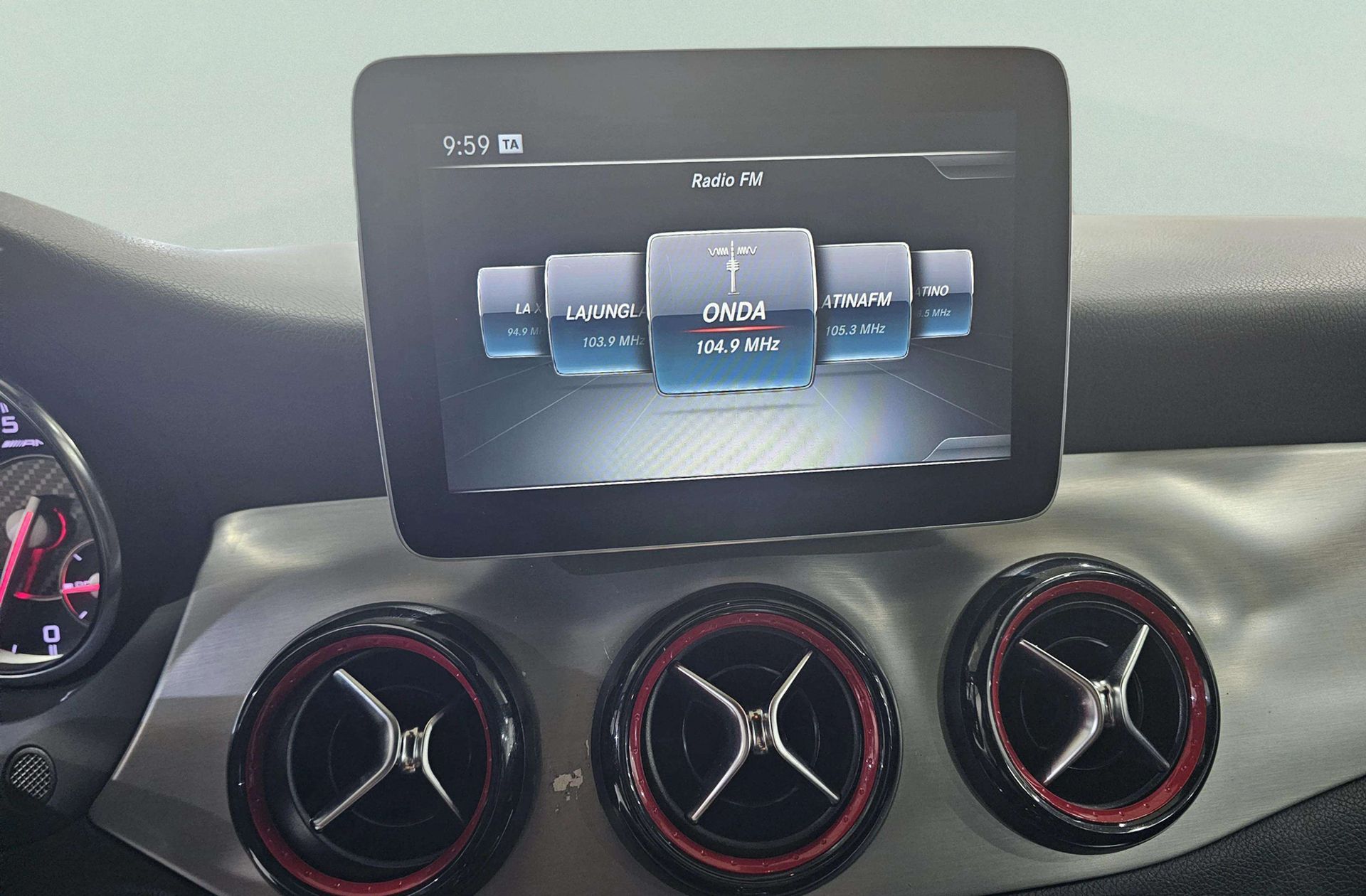 Mercedes-Benz GLA AMG 45 4Matic - foto 42