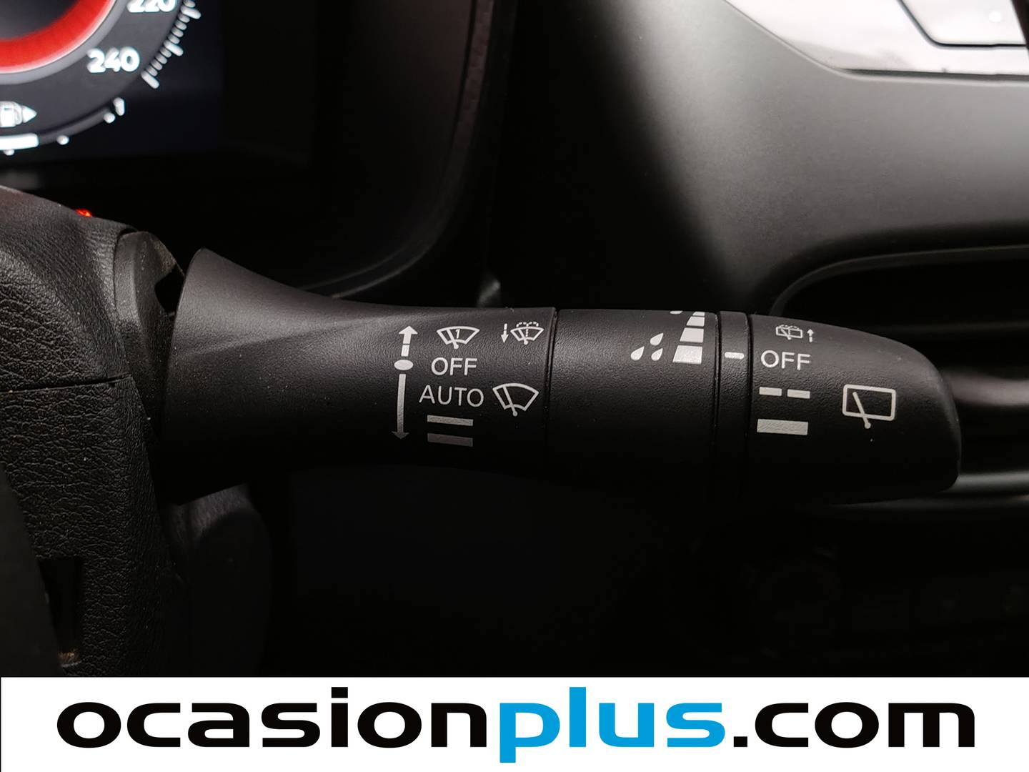 Nissan JUKE Nissan Juke DIG-T N-Connecta 4x2 (114 CV) manual