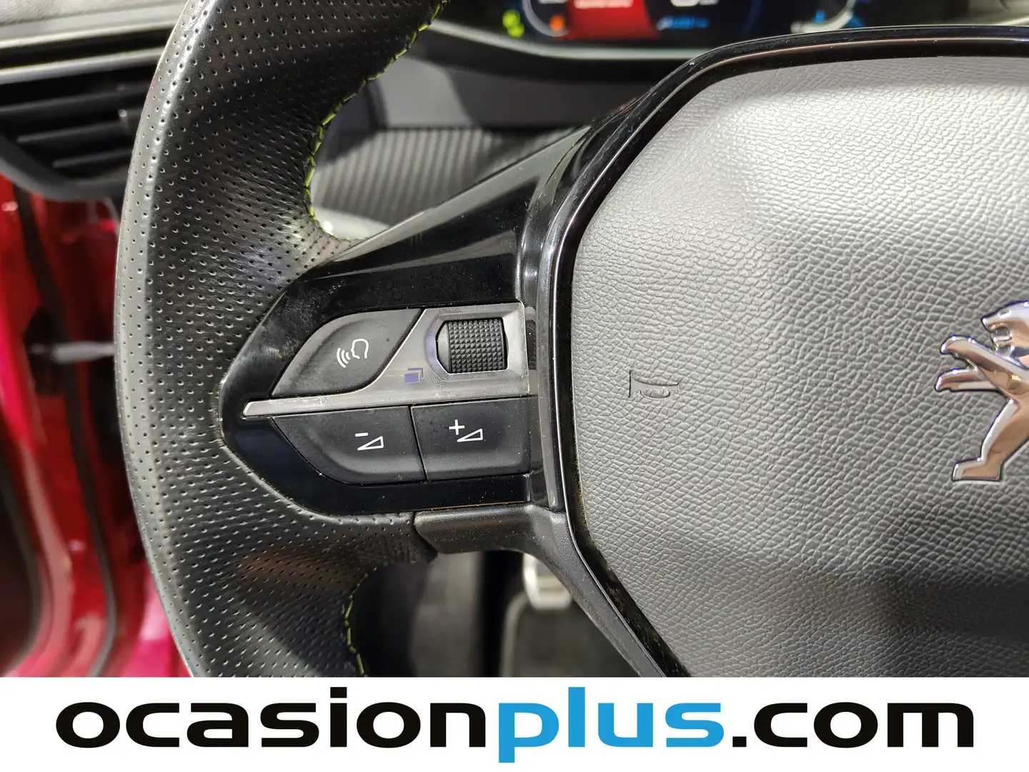 Foto Peugeot 2008 Peugeot 2008 PureTech 130 S&S GT (130 CV)