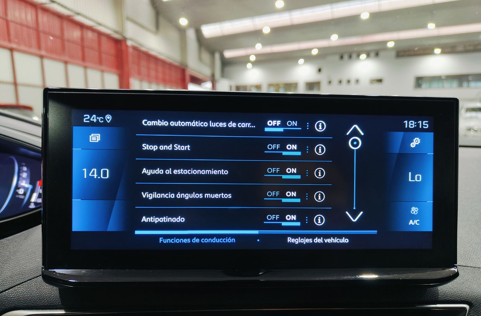 Peugeot 5008 PureTech 130 Allure Pack EAT8 7 plazas - foto 15