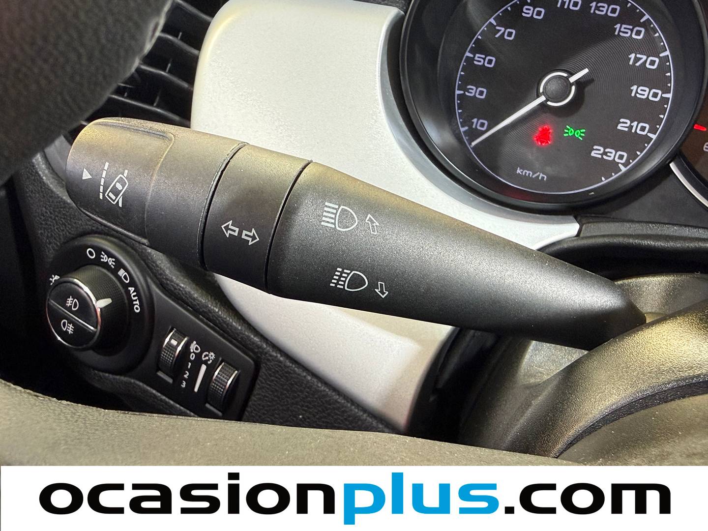 Equipamiento del Fiat 500X Fiat 500X 1.0 Firefly S&S Connect (120 CV)
