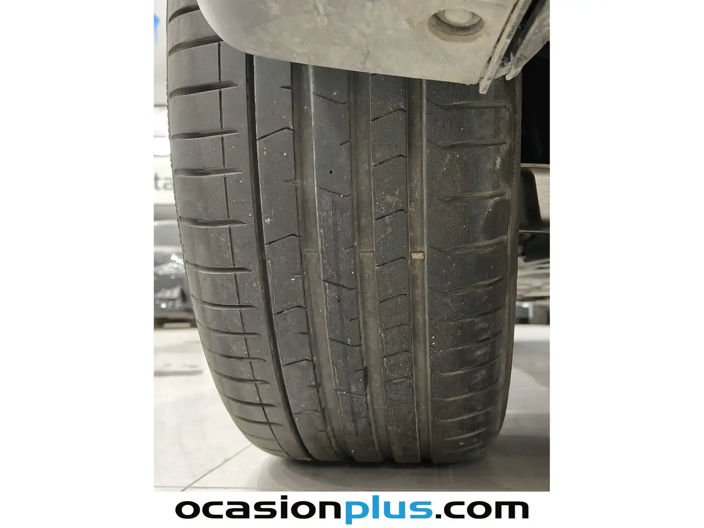 Foto Mercedes GLB Mercedes-Benz GLB 200 d (150 CV) Pack AMG 7 Plazas