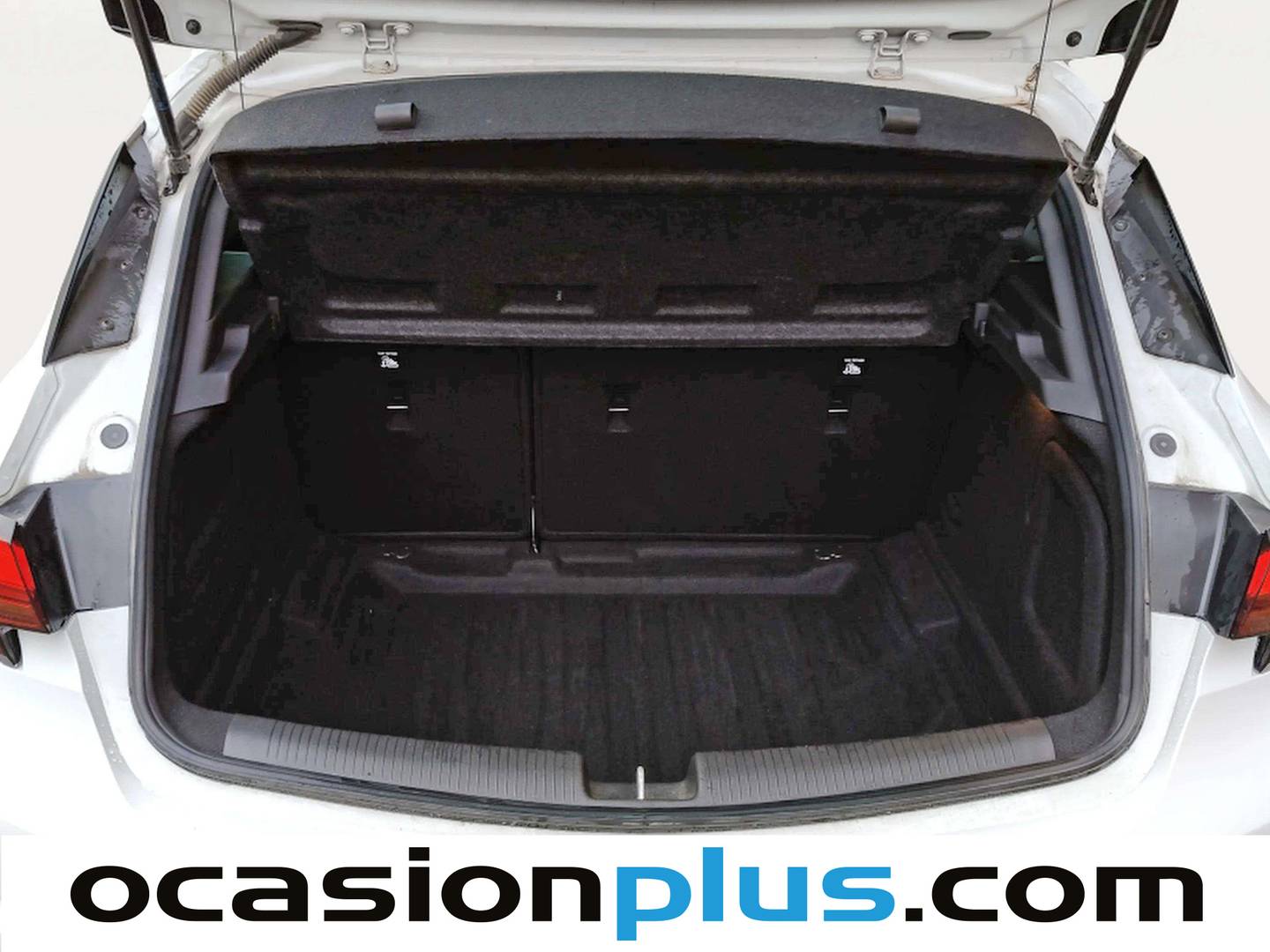 Foto Opel Astra Opel Astra 1.6 CDTi S&S Selective (110 CV)