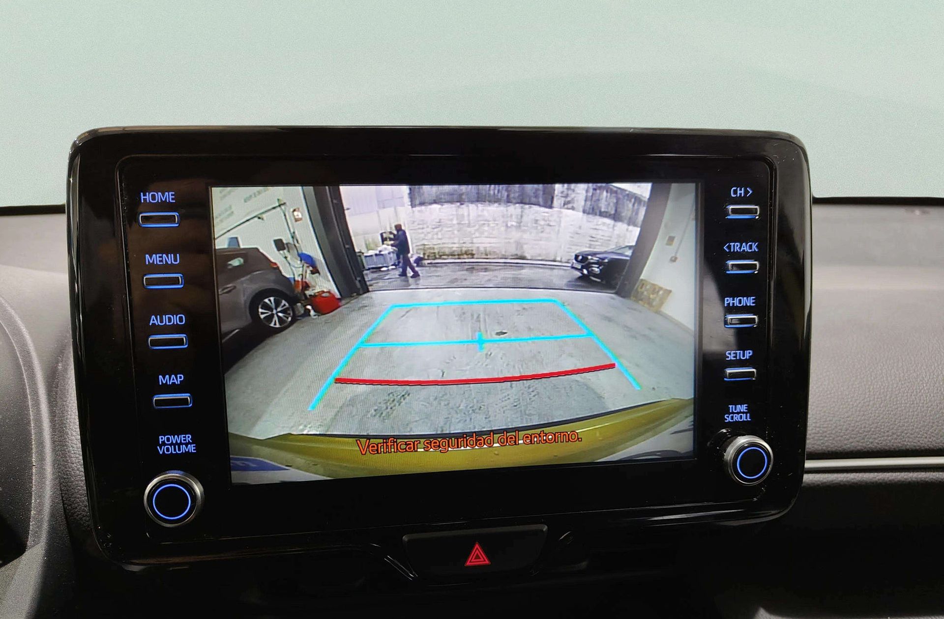 Toyota Yaris Cross 120H Active Tech - foto 8