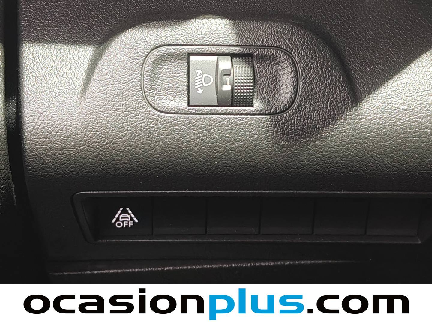 Foto Citroën Berlingo Citroen Berlingo BlueHDi 100 Talla M Live Pack (102 CV)