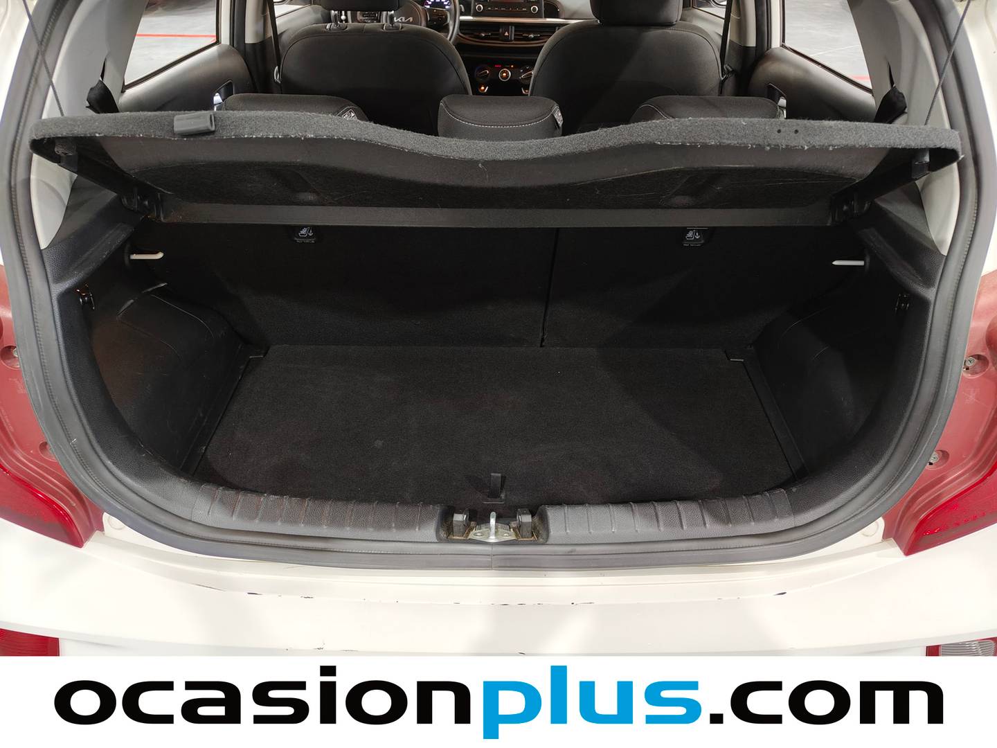 Foto KIA Picanto KIA Picanto 1.0 DPi Concept Pack Comfort (67 CV) siete plazas