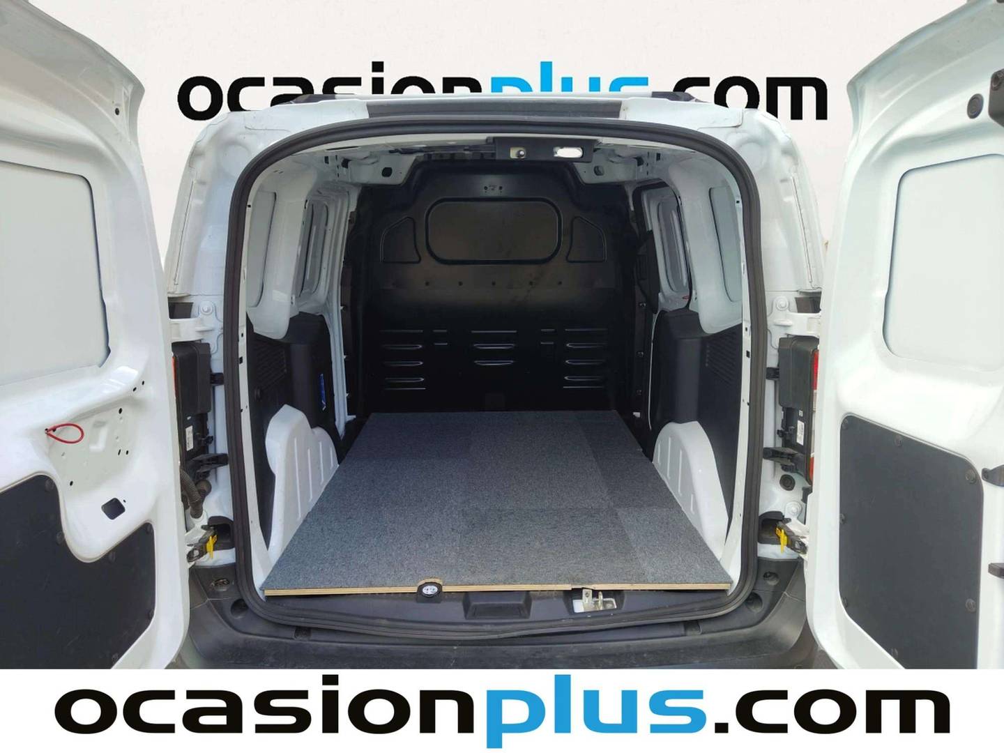 Foto asientos traseros Ford Transit Courier FORD Transit Courier 1.5 Ecoblue  Active (100CV)