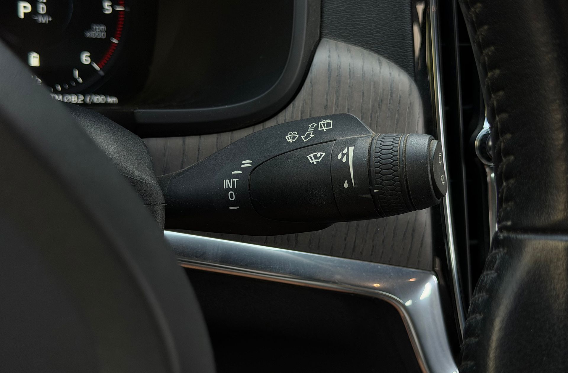 Volvo V90 B4 D AWD - foto 30