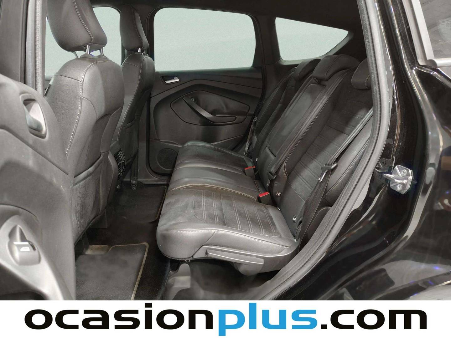 Foto asientos traseros Ford Kuga Ford Kuga 1.5 EcoBoost S&S ST-Line 4x2 (150 CV)