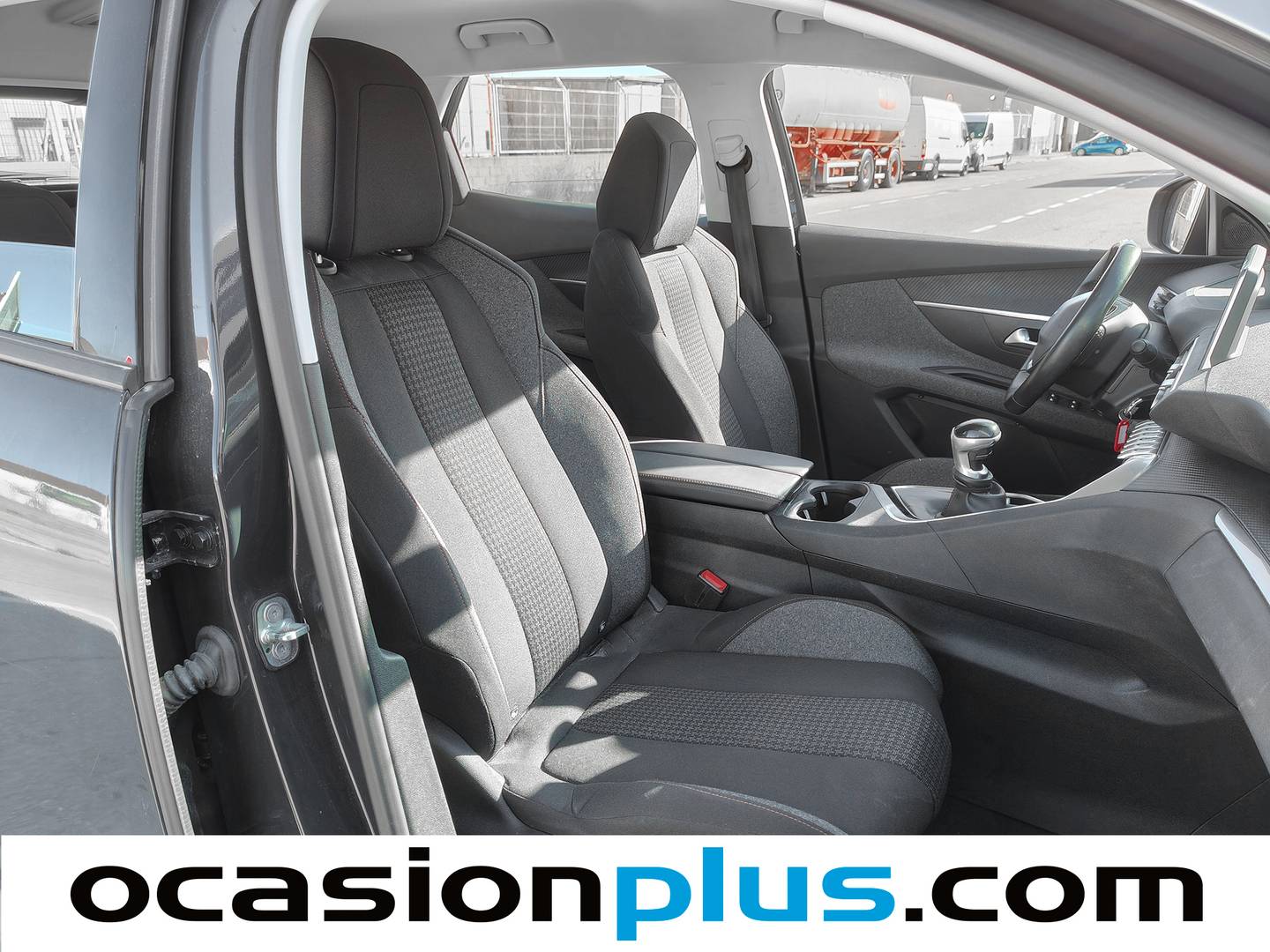 Foto Peugeot 3008 Peugeot 3008 1.5L BlueHDi (130CV) S&S Active