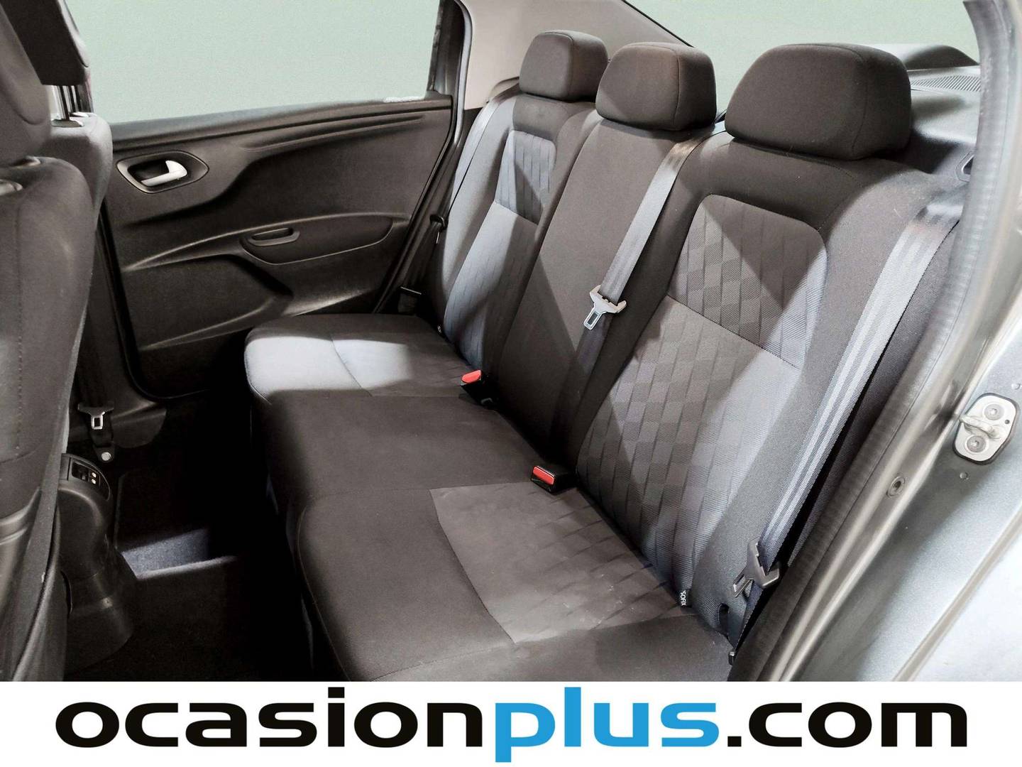 Foto asientos traseros Citroën C-Elysée Citroën C-Elysee BlueHDi 100 Shine (100 CV)