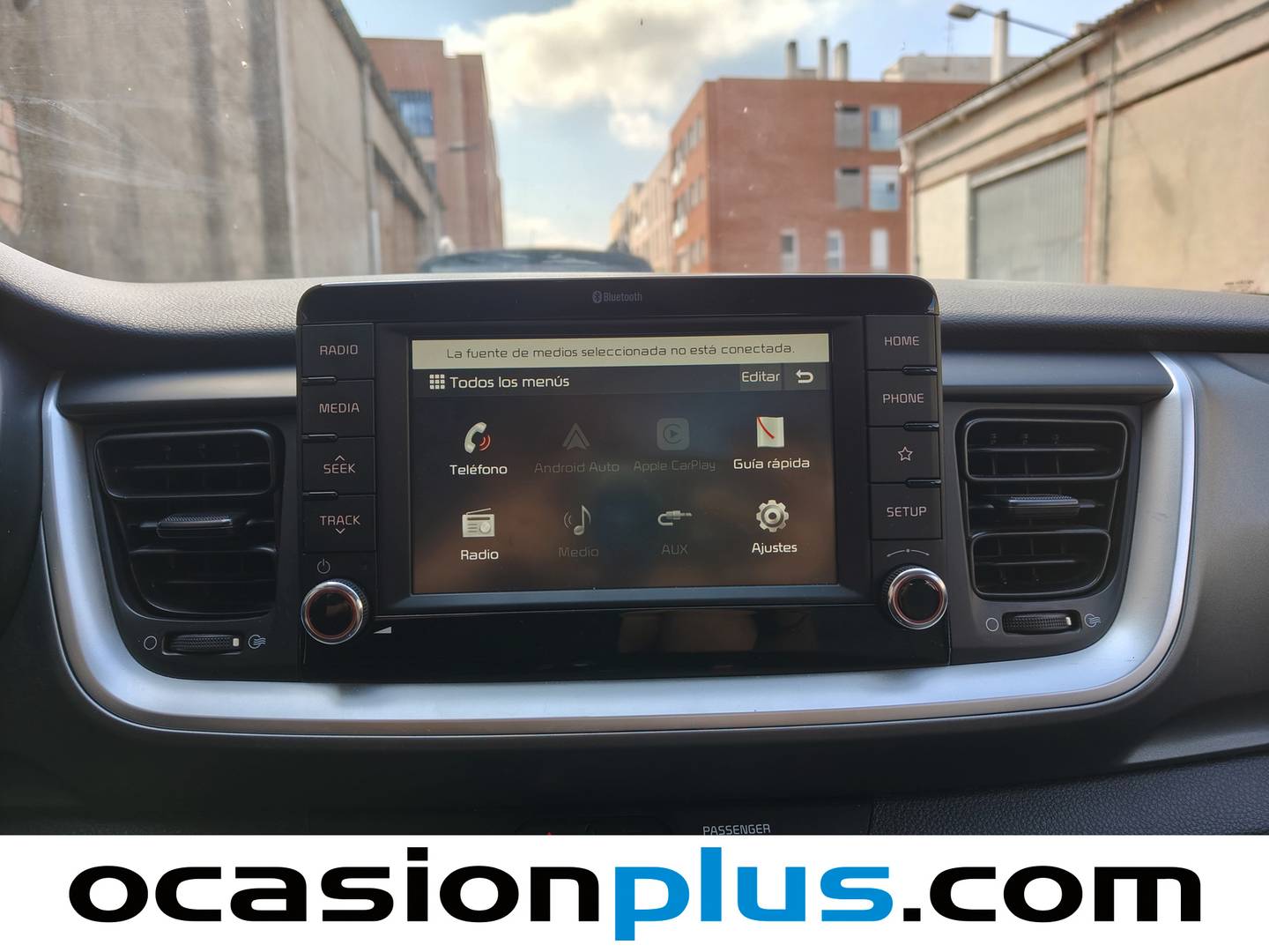 Extras y acabados del KIA Stonic KIA Stonic 1.0 T-GDi Concept (100 CV)