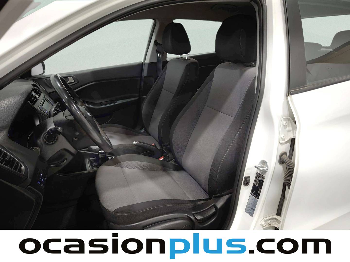 Foto asientos delanteros Hyundai i20 Hyundai i20 1.1 CRDI Link (75 CV)