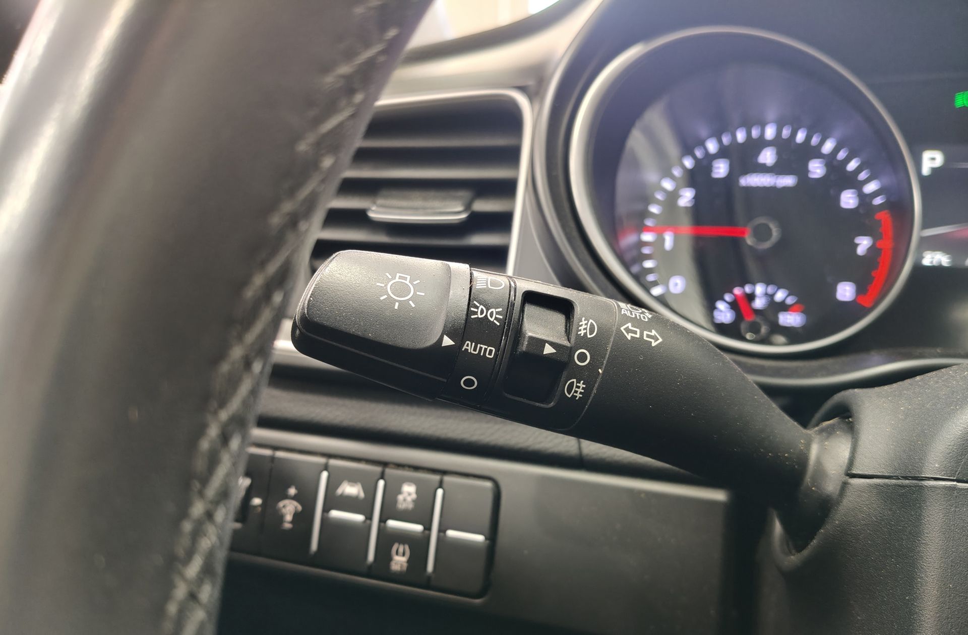 Kia Ceed 1.0 MHEV Drive DCT - foto 22