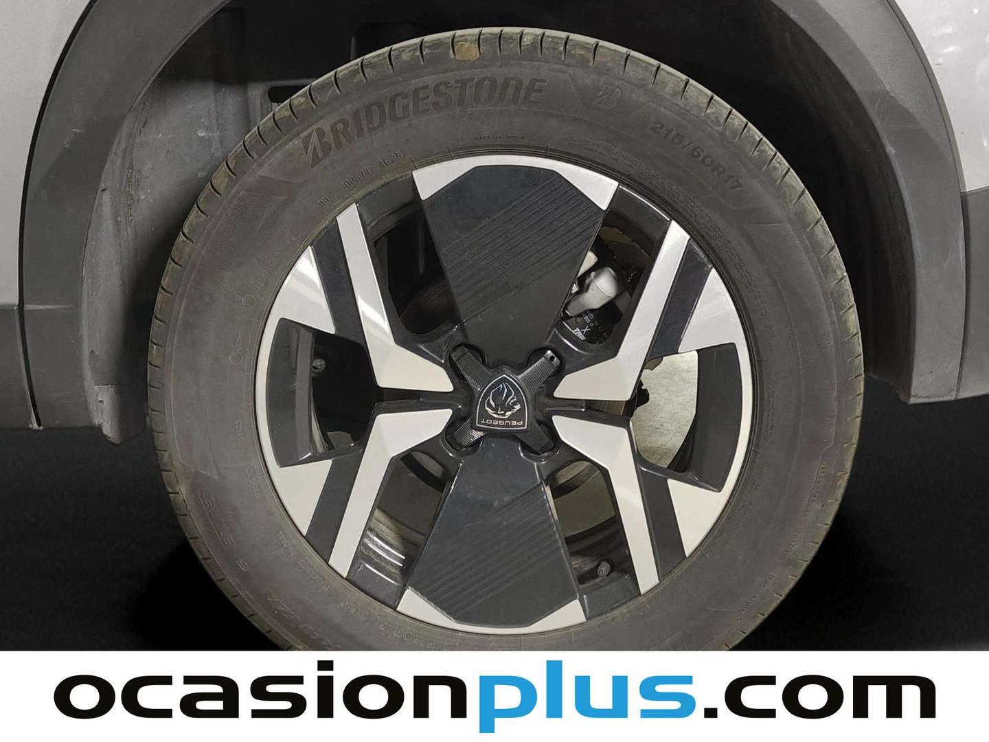 Peugeot 2008 Peugeot 2008 Allure Hybrid eDCS6 (145 CV) automático
