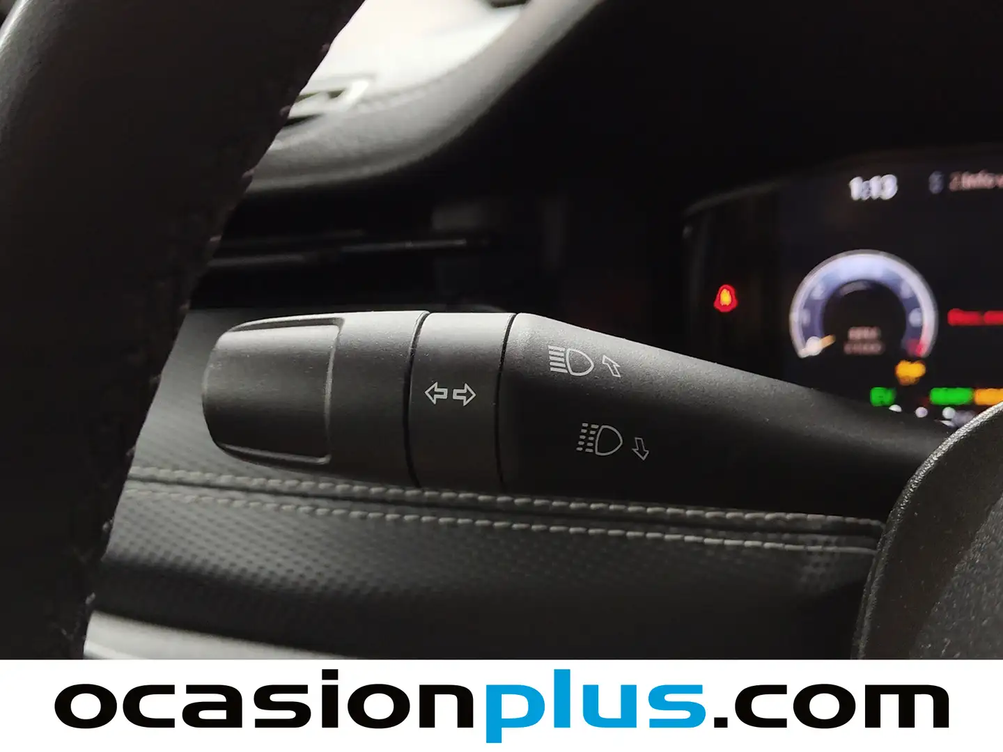 Foto Jeep Compass Jeep Compass 1.5 MHEV Night Eagle DCT 96 kW (130 CV)