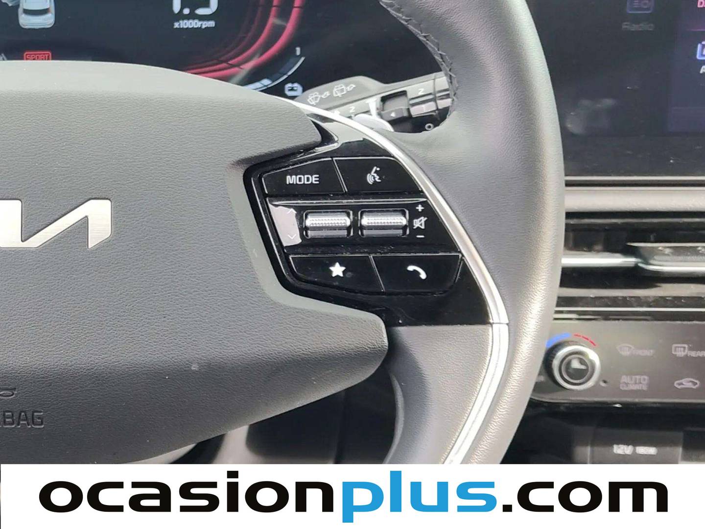 Foto KIA Niro Kia Niro 1.6 GDi HEV Drive (129 CV)