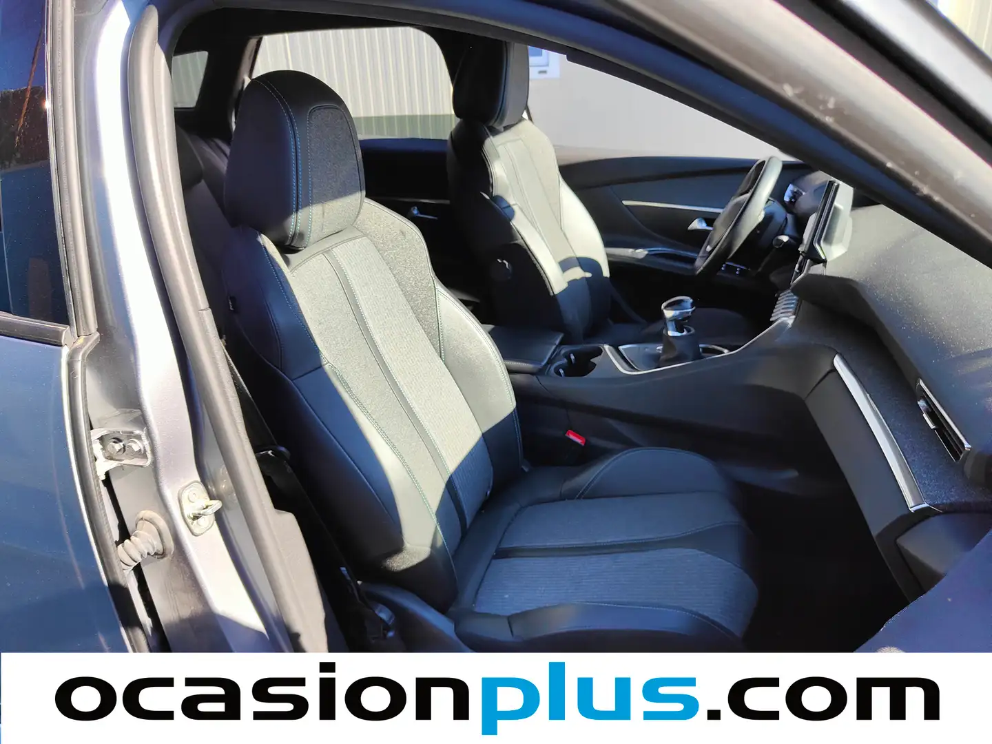 Foto Peugeot 3008 Peugeot 3008 PureTech 130 S&S Allure Pack (130 CV)