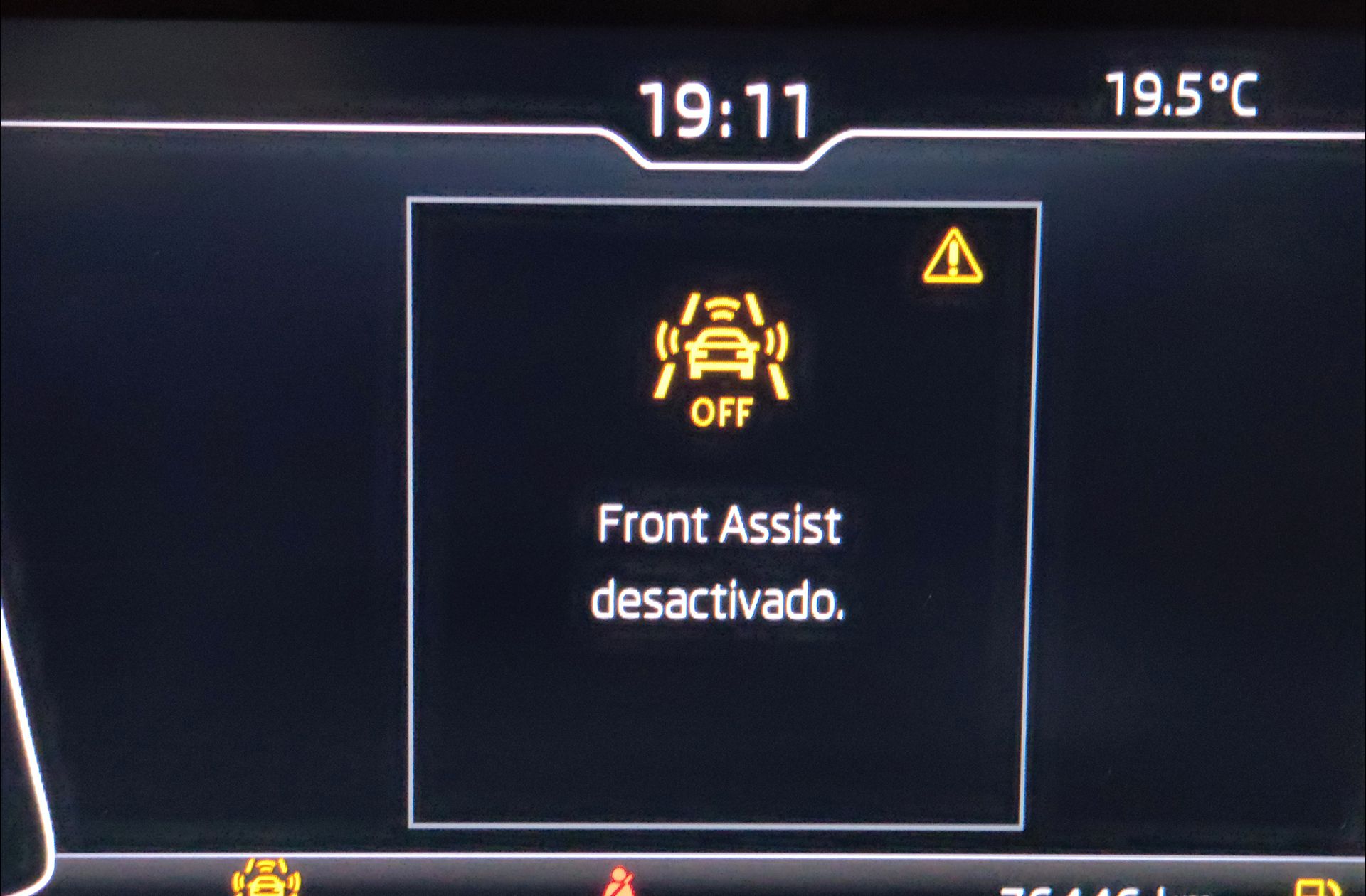 Škoda Karoq 1.6 TDI Ambition - foto 12
