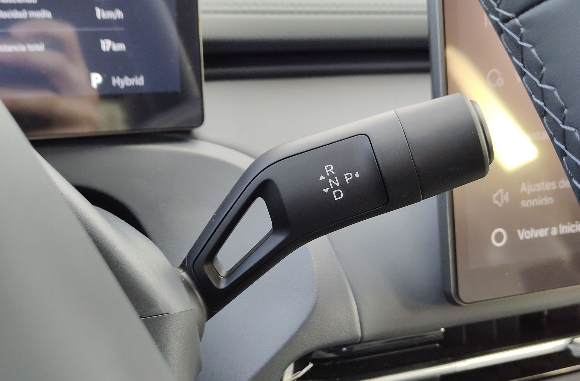 Geely Starray EM-i 1.5 PHEV Pro - foto 5