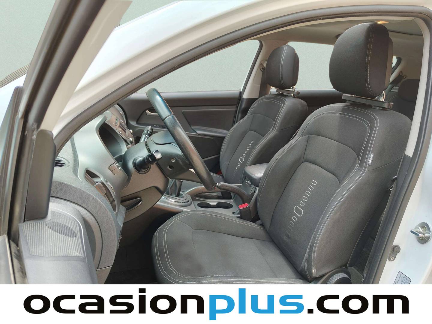 Foto asientos delanteros KIA Sportage KIA Sportage 1.7 CRDI VGT Drive 4x2 (115 CV)