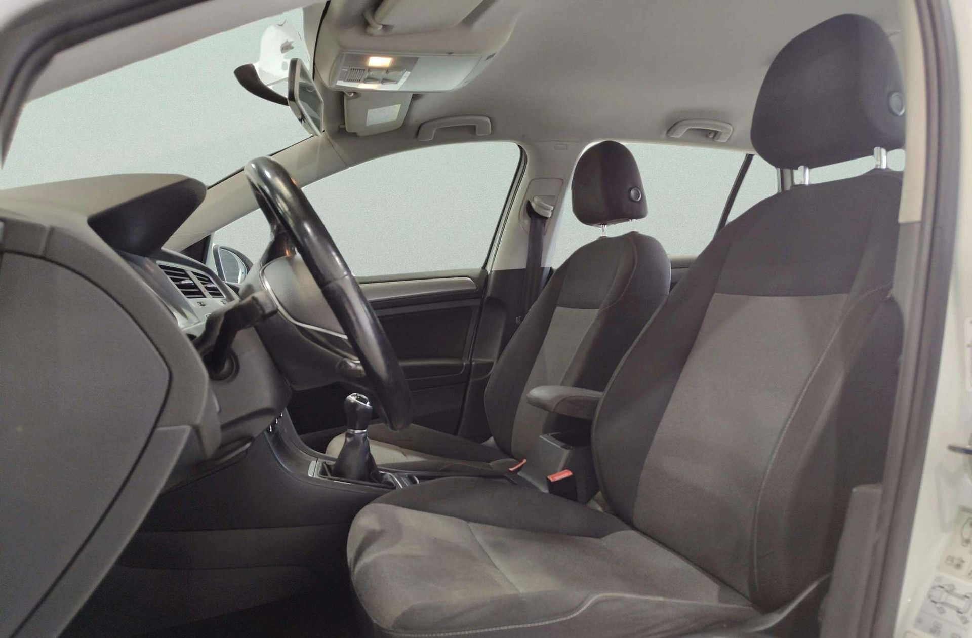 Volkswagen Golf Special Edition 1.2 TSI BMT - foto 8
