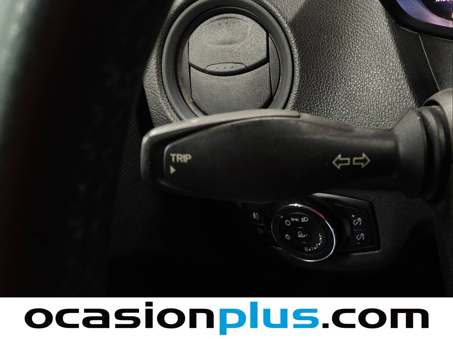 Equipamiento del Ford Transit Courier Ford Transit Courier Furgon 1.5 TDCI Trend (75 CV)