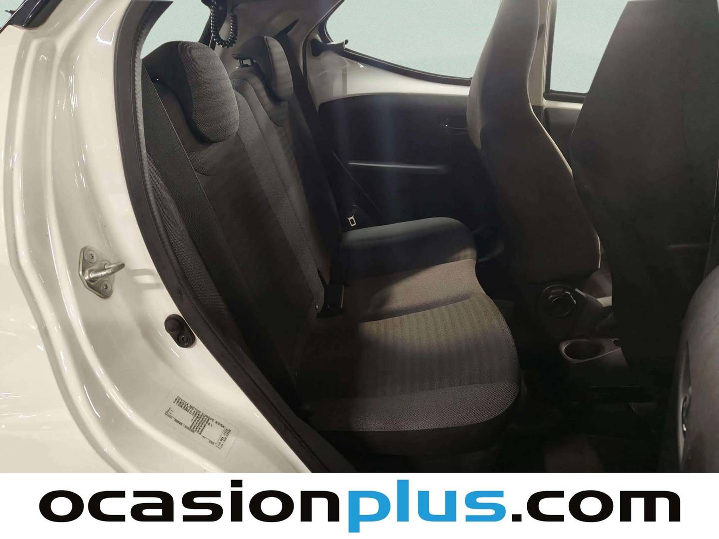 Toyota Aygo Toyota Aygo 1.0 70 x-play (72 CV) al mejor precio