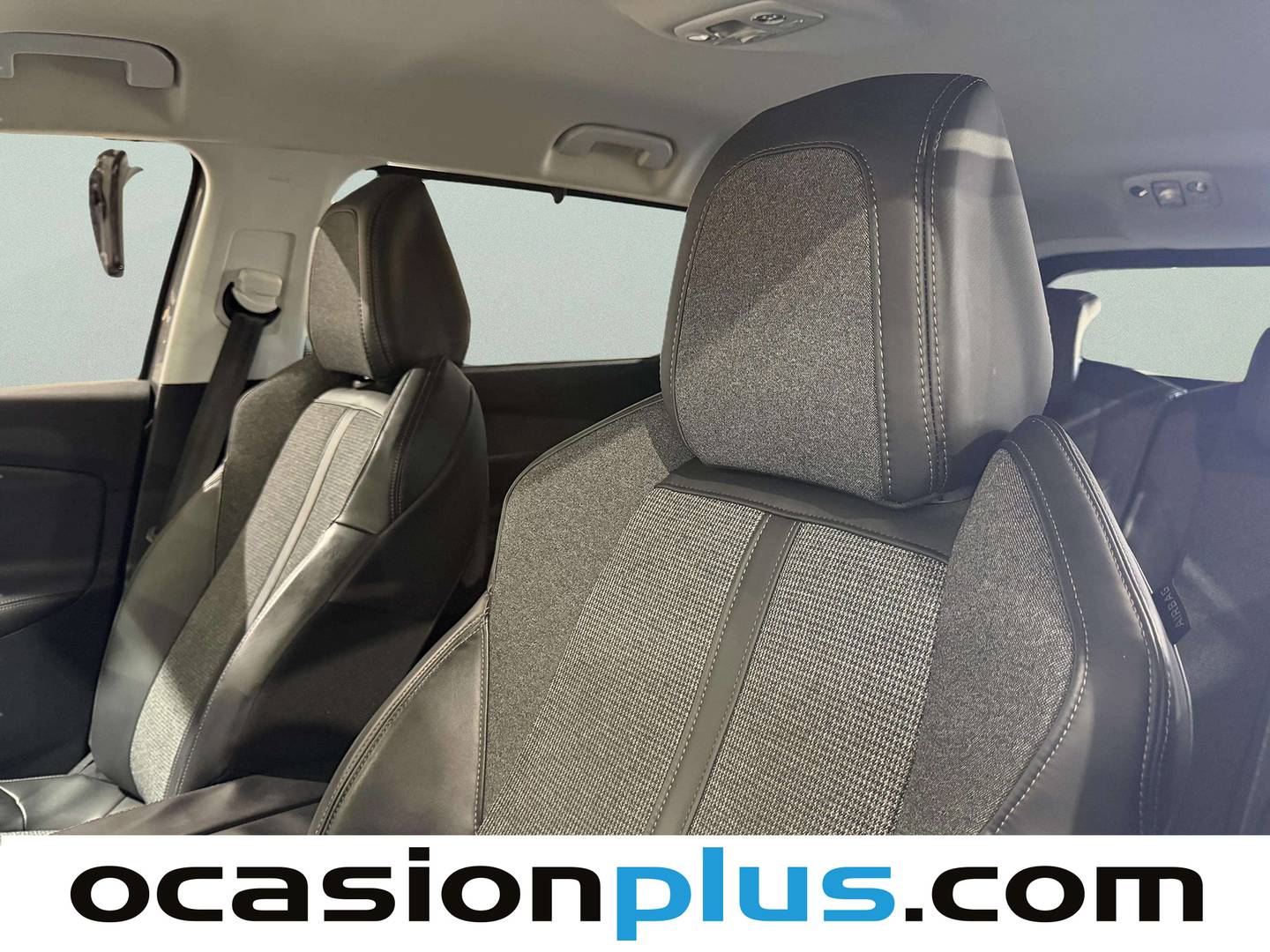 Equipamiento del Peugeot 5008 Peugeot 5008 PureTech 130 S&S Allure  EAT6 (130 CV) 7 plazas