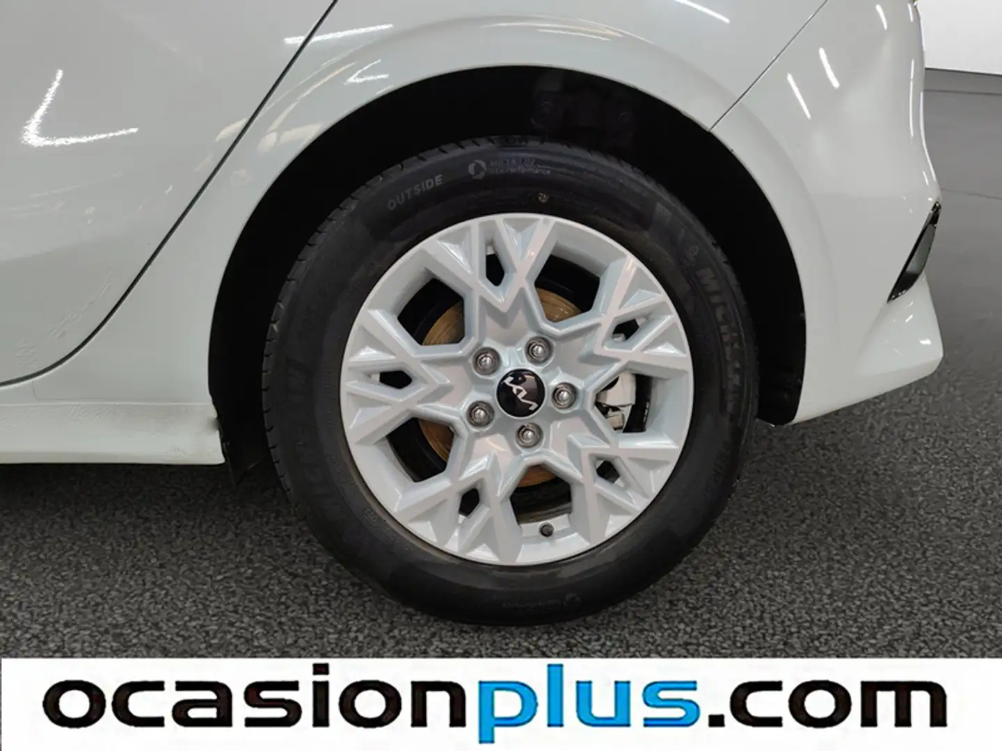 Foto KIA Ceed Kia Ceed 1.6 MHEV iMT Drive (136 CV)