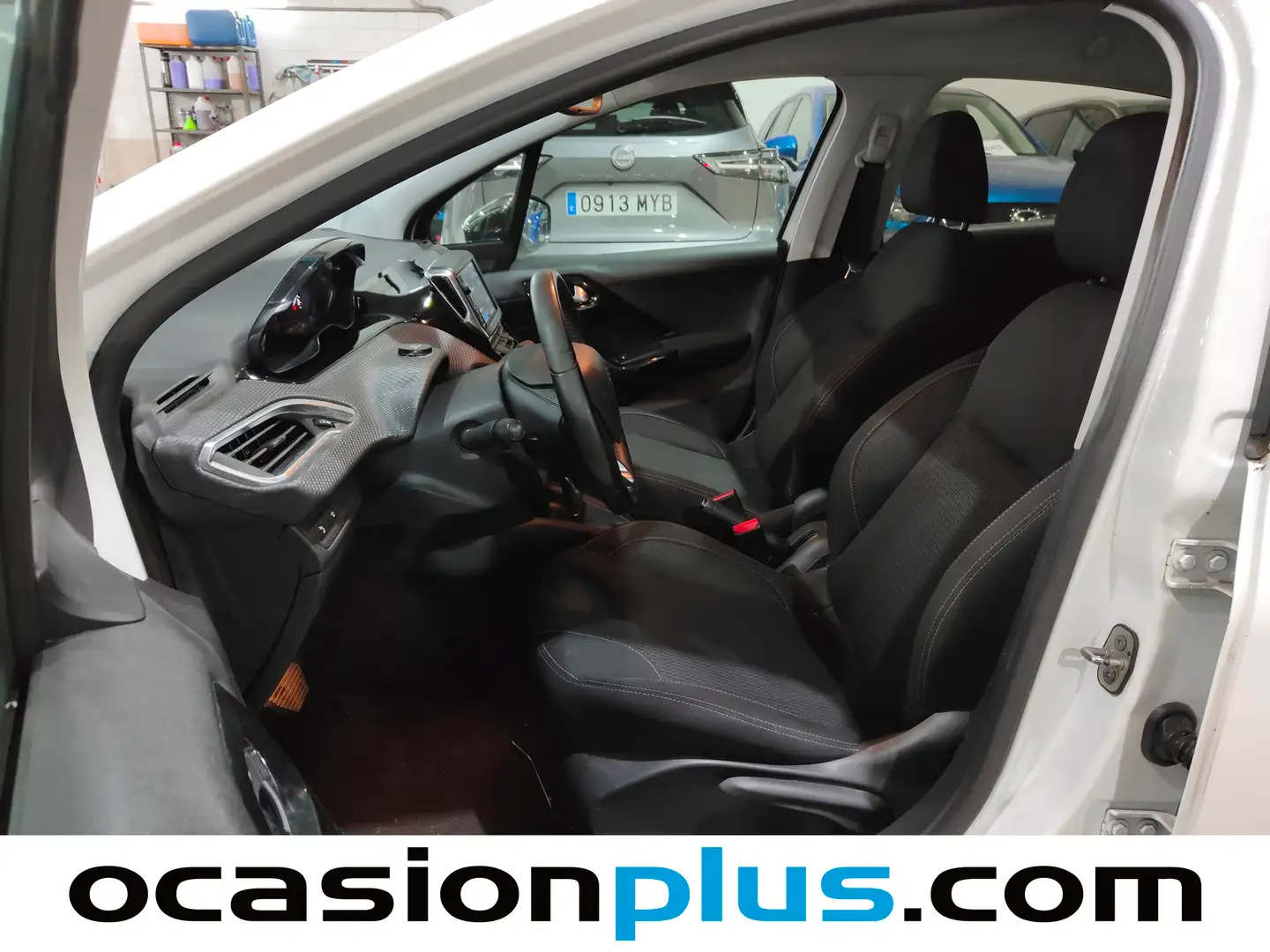 Foto Peugeot 208 Peugeot 208 PureTech 110 S&S Allure EAT6 (110 CV)