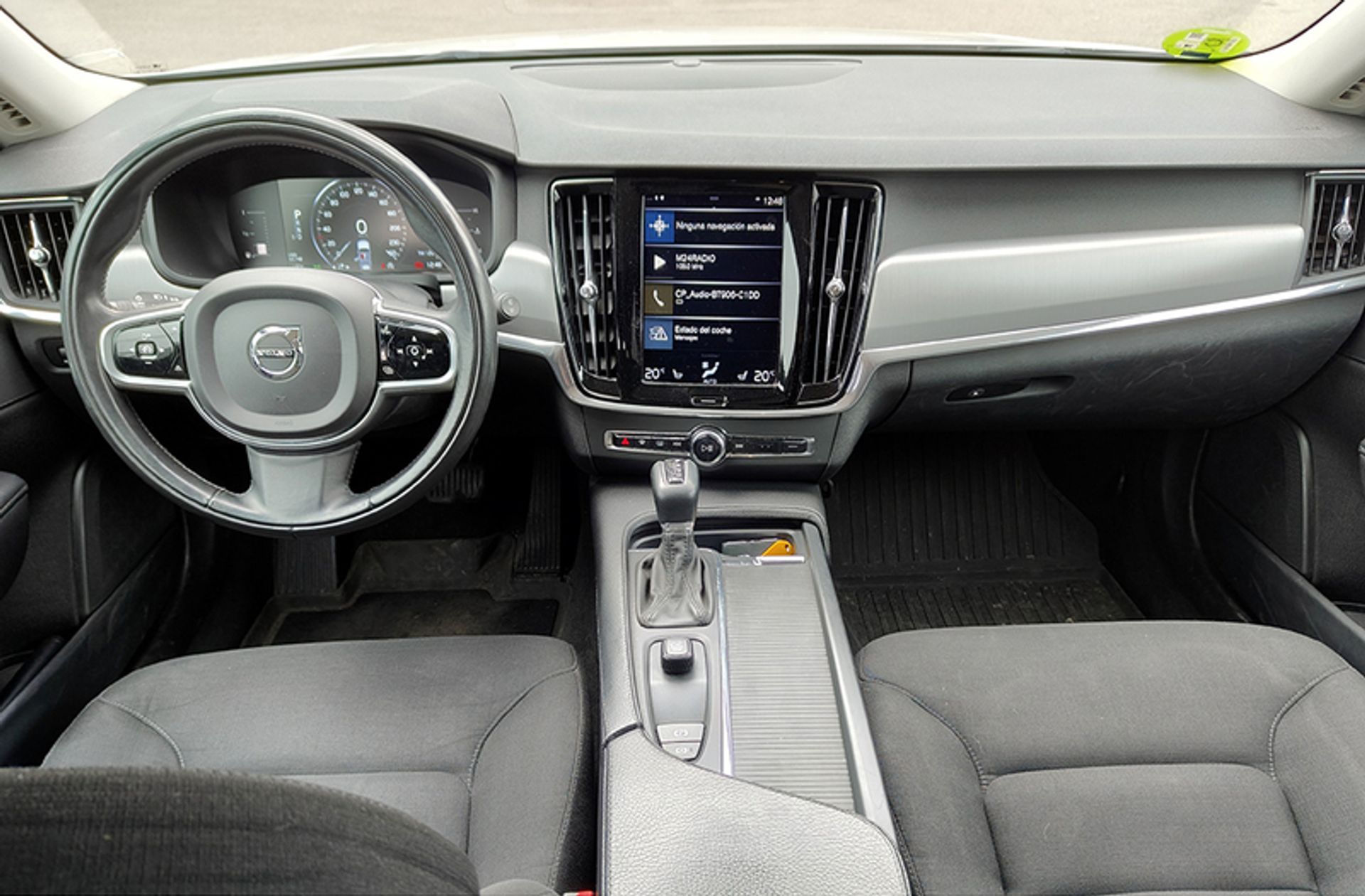 Volvo V90 D4 Momentum - foto 6