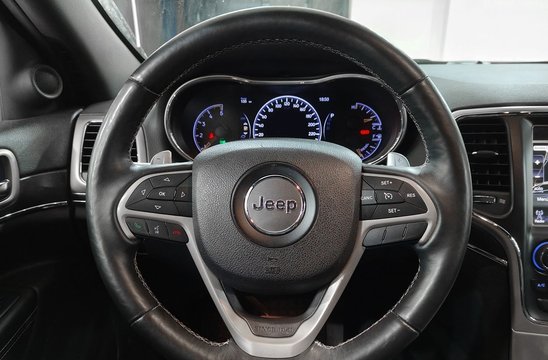 Jeep Grand Cherokee 3.0 V6 Diesel Limited - foto 21