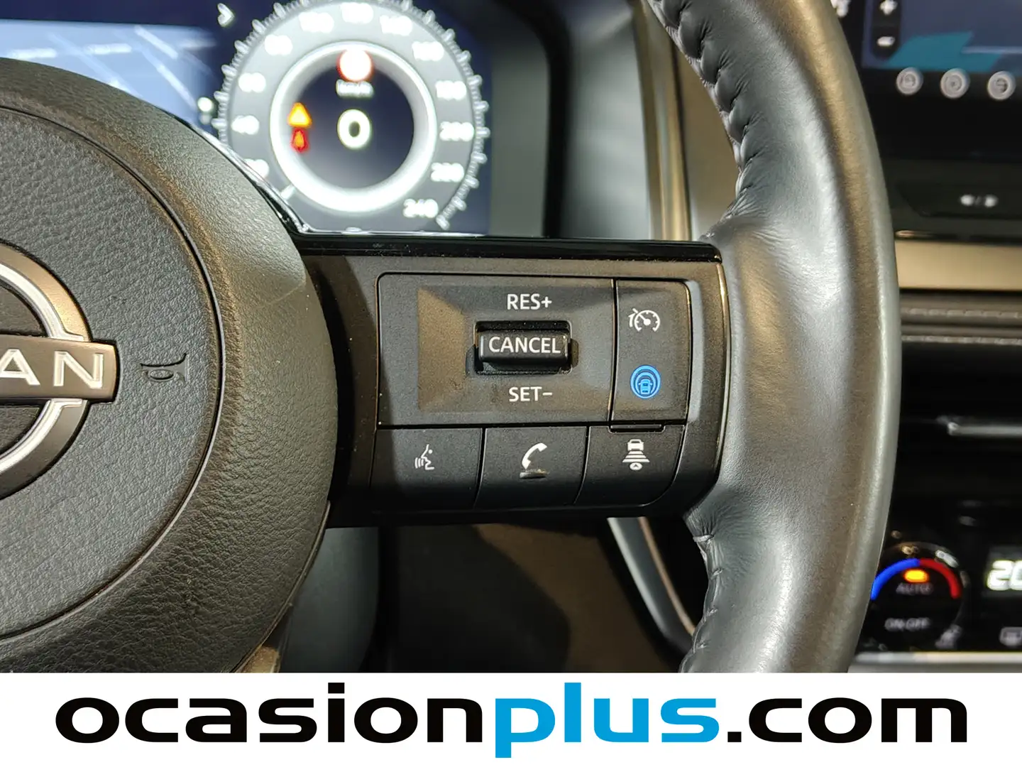 Foto Nissan QASHQAI Nissan Qashqai DIG-T 140 N-Connecta (140 CV)