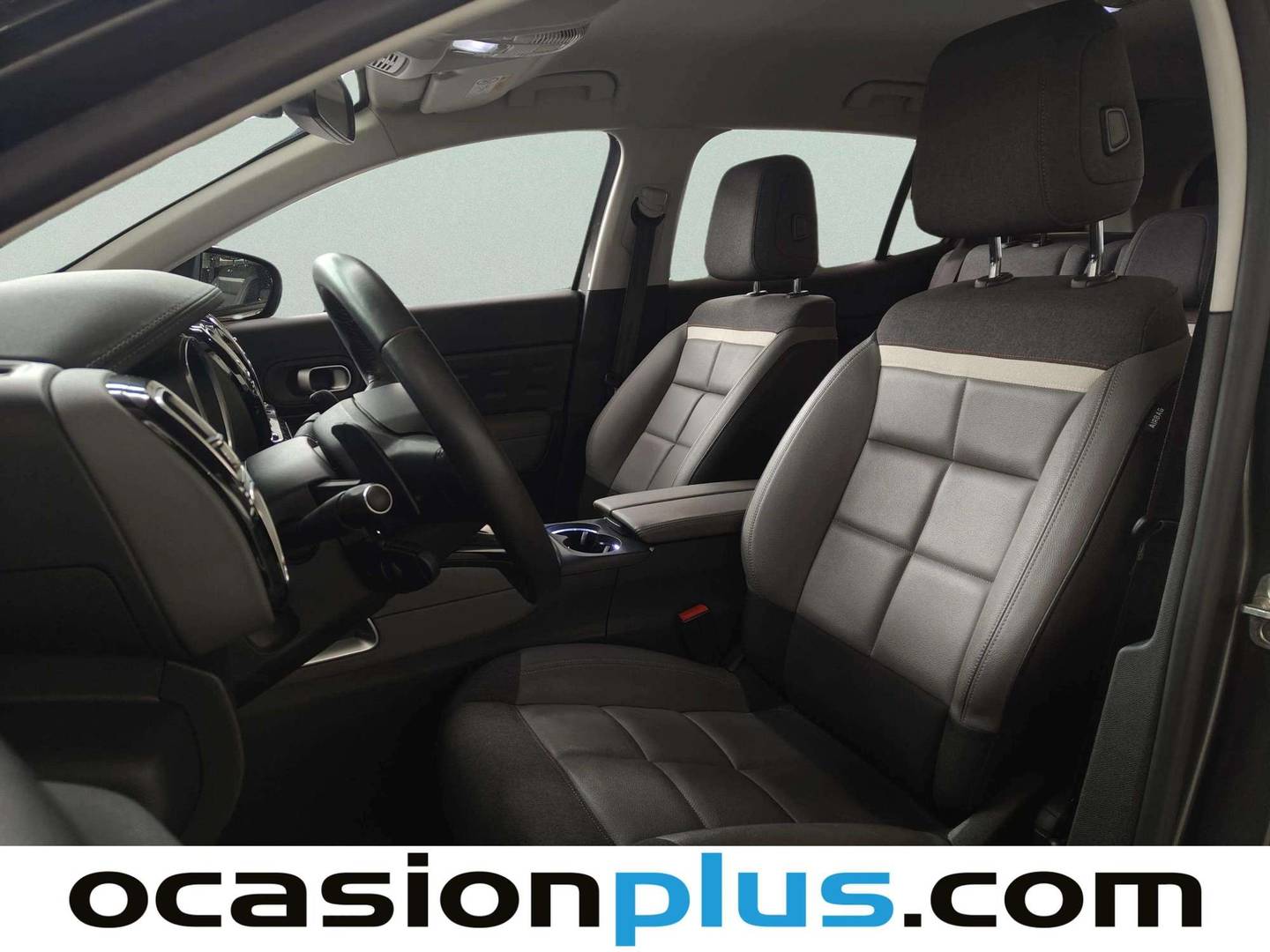 Foto asientos delanteros Citroën C5 Aircross Citroën C5 Aircross BlueHdi 130 S&S Shine EAT8 (131 CV)