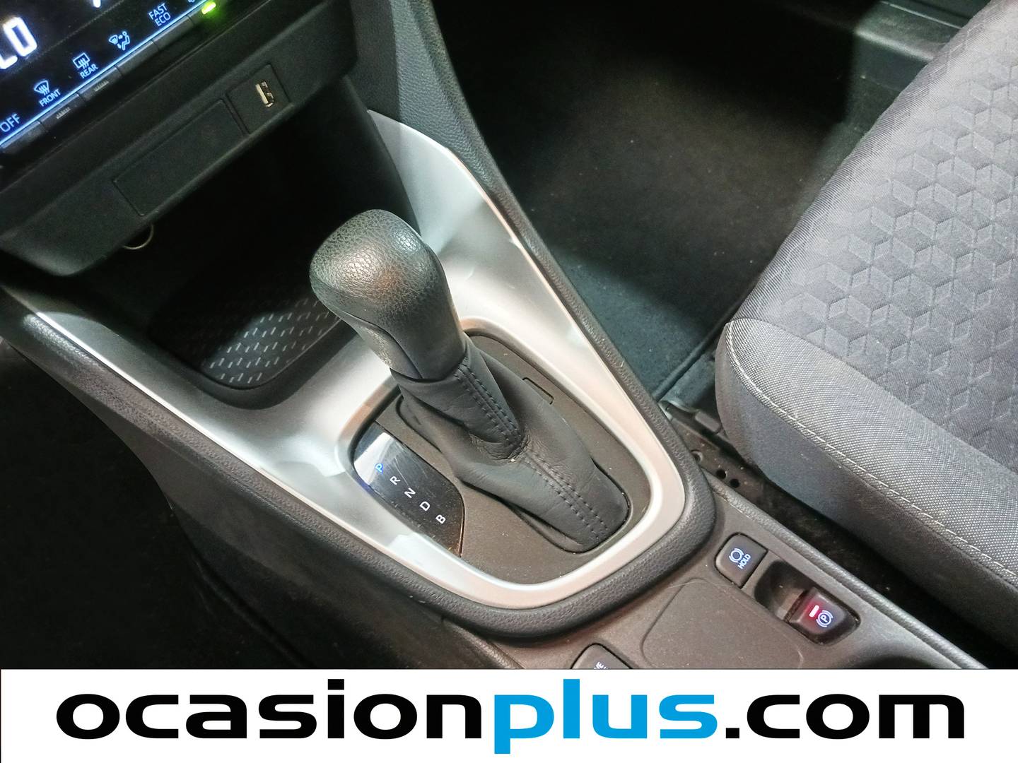 Toyota Yaris Toyota Yaris 1.5 120H Business Plus (116 CV) de segunda mano