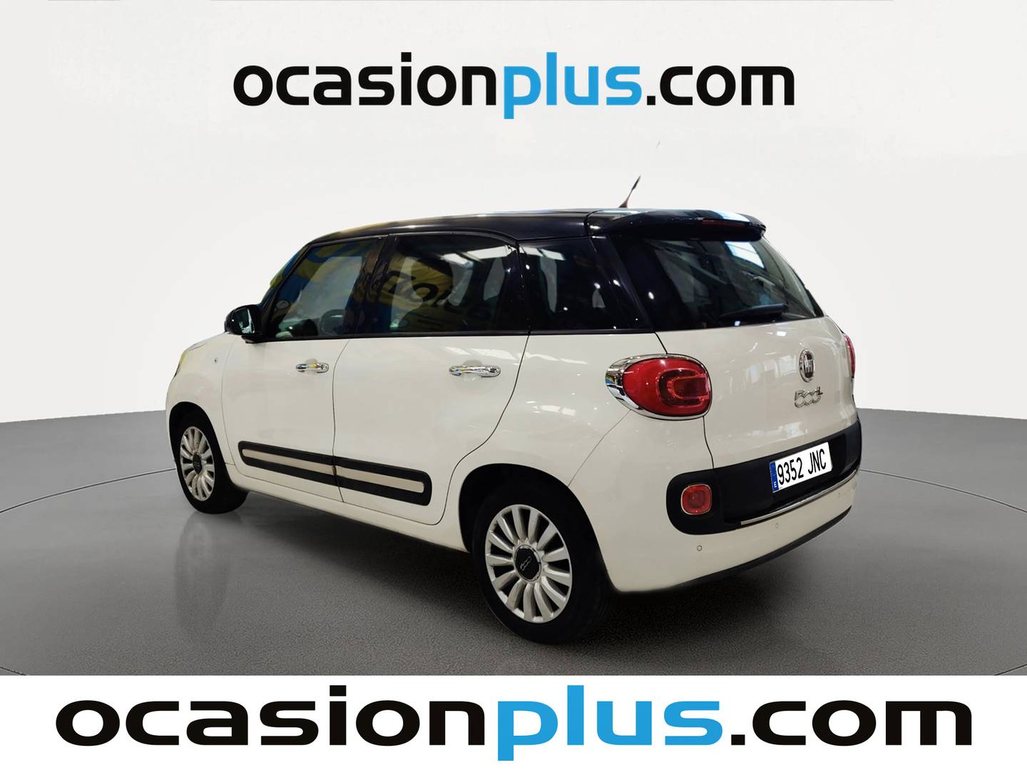 Foto trasera Fiat 500L Fiat 500L 1.4 16v Pop Star (95 CV) izquierda