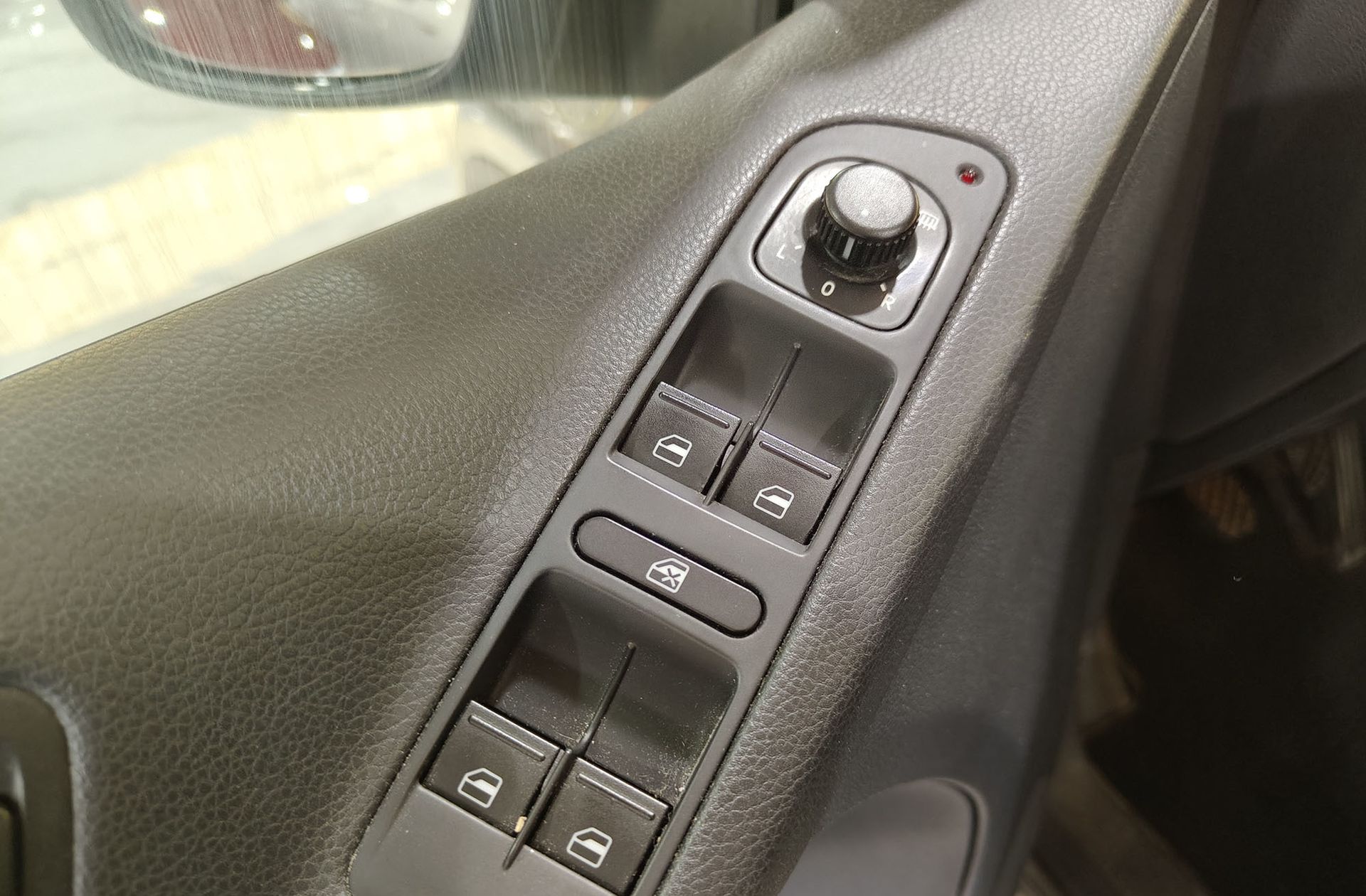 Volkswagen Tiguan T1 2.0 TDI BMT 4x2 - foto 33