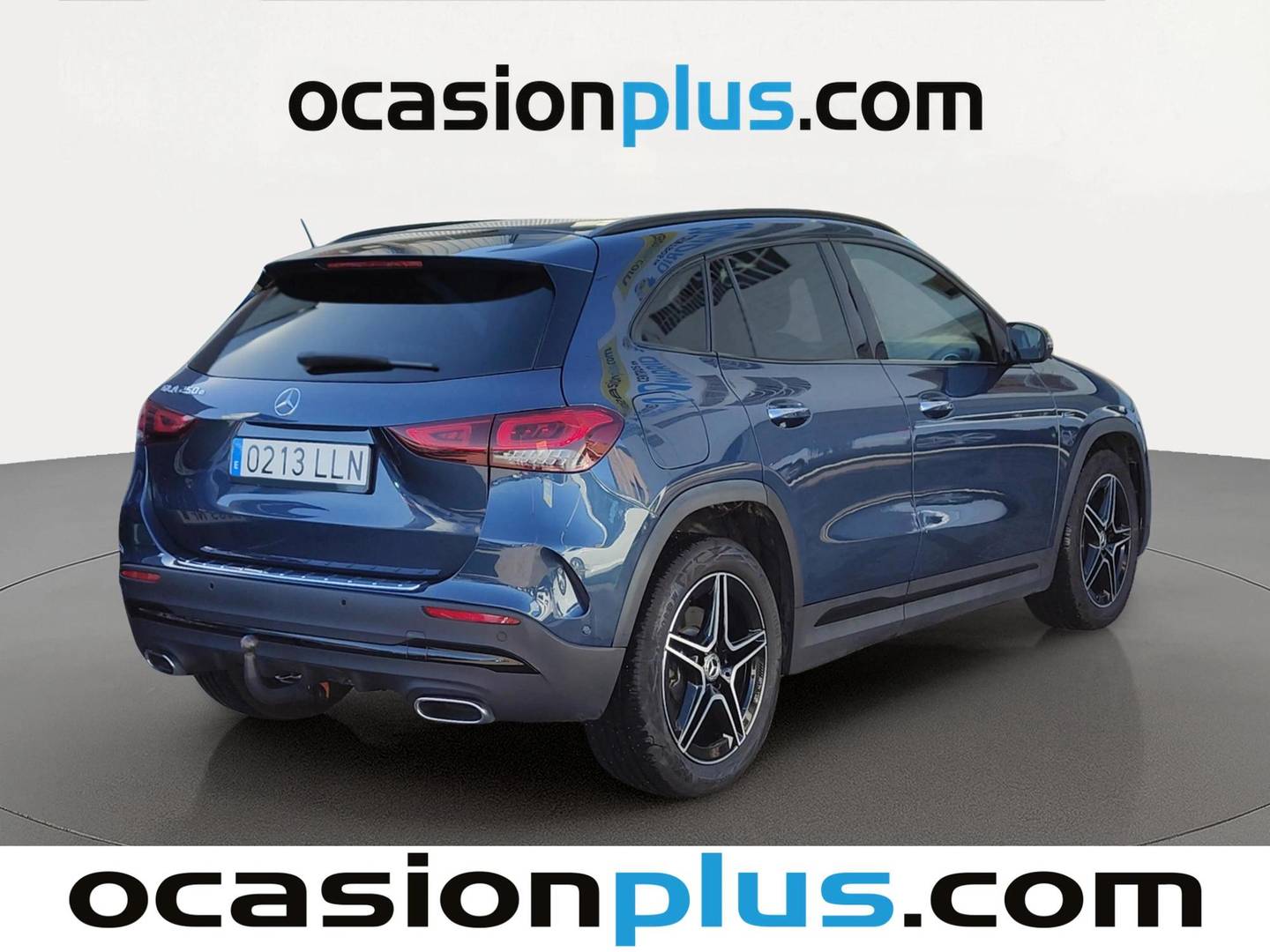 Foto trasera Mercedes GLA Mercedes GLA 250 e (218 CV) Pack AMG derecha