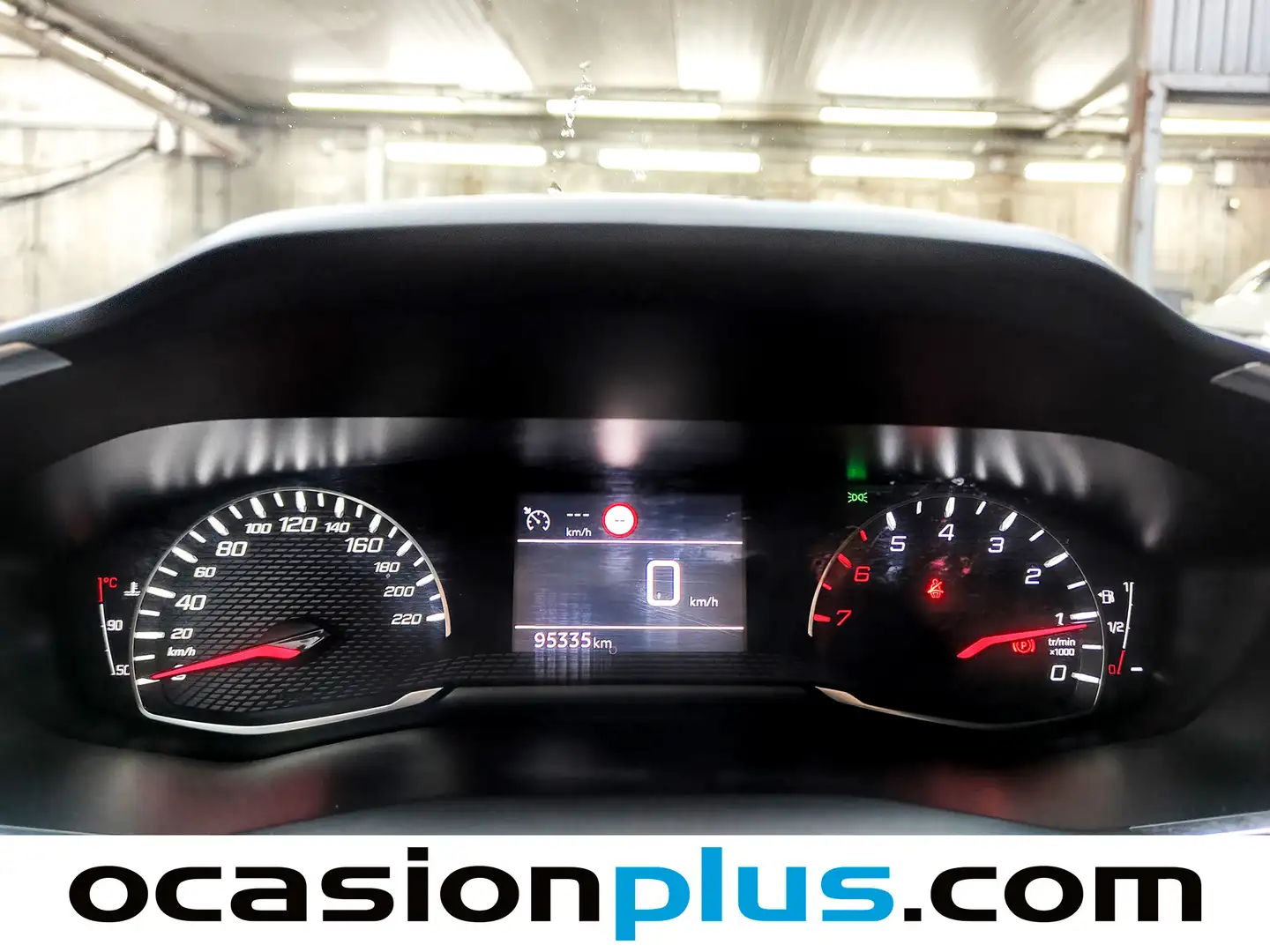 Foto Peugeot 2008 Peugeot 2008 PureTech 100 S&S Allure Pack  (100 CV)