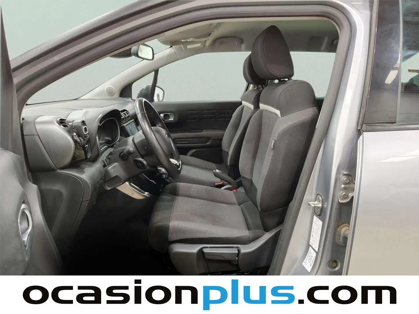 Foto Citroën C3 Aircross Citroen C3 Aircross PureTech 130 Shine Pack EAT6 (131 CV)