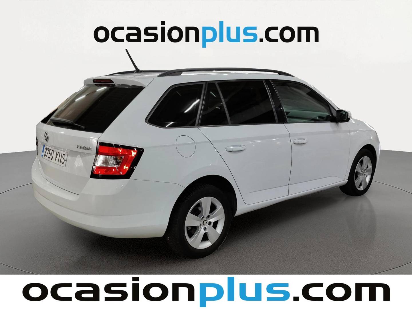 Foto trasera Skoda Fabia Skoda Fabia Combi 1.0 TSI Like (95 CV) derecha