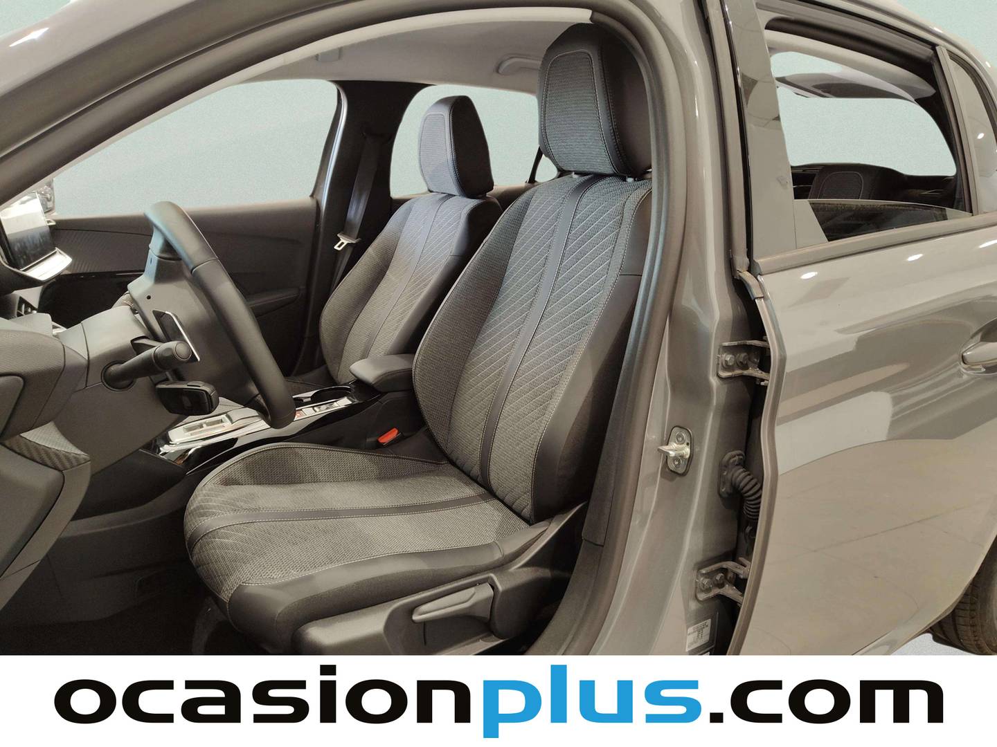 Peugeot 208 Peugeot 208 Allure Hybrid eDCS6 (100 CV) 2025