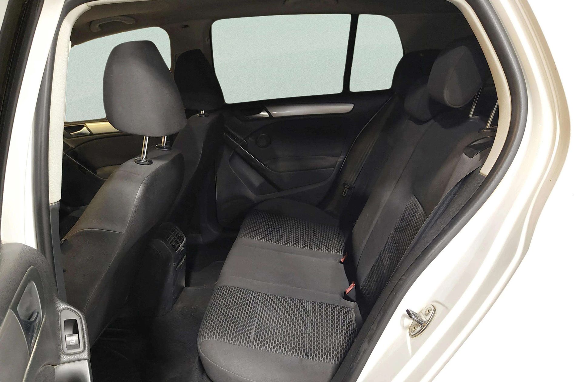 Volkswagen Golf Advance 1.6 TDI BMT - foto 8