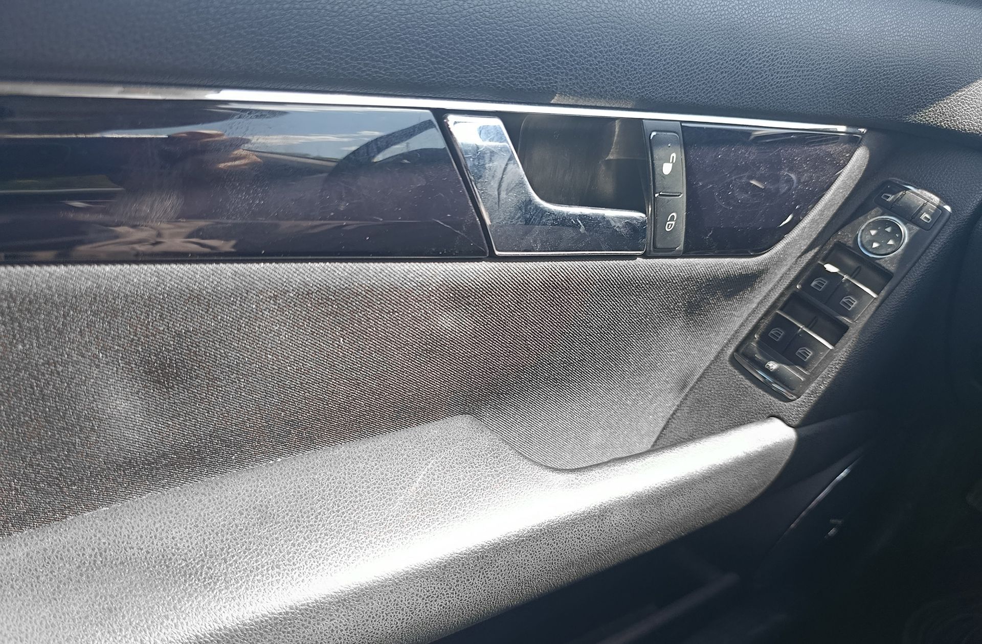 Mercedes-Benz Clase C CDI Blue Efficiency Avantgarde - foto 41
