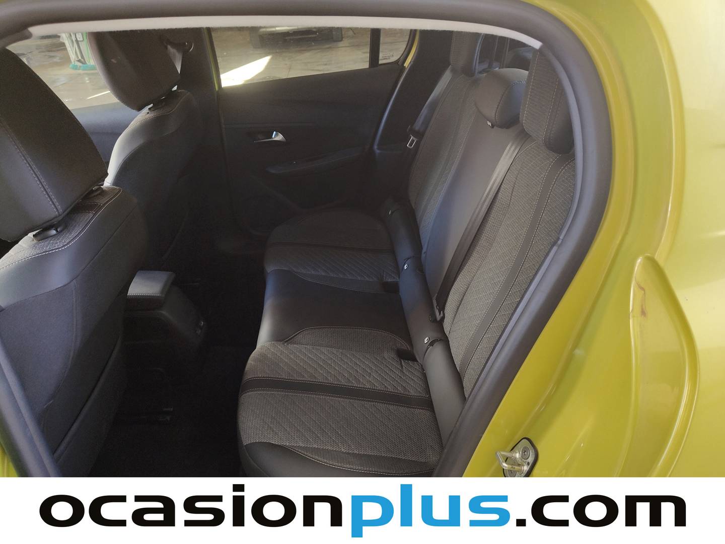Foto asientos traseros Peugeot 208 Peugeot 208 PureTech 100 Allure (100 CV)