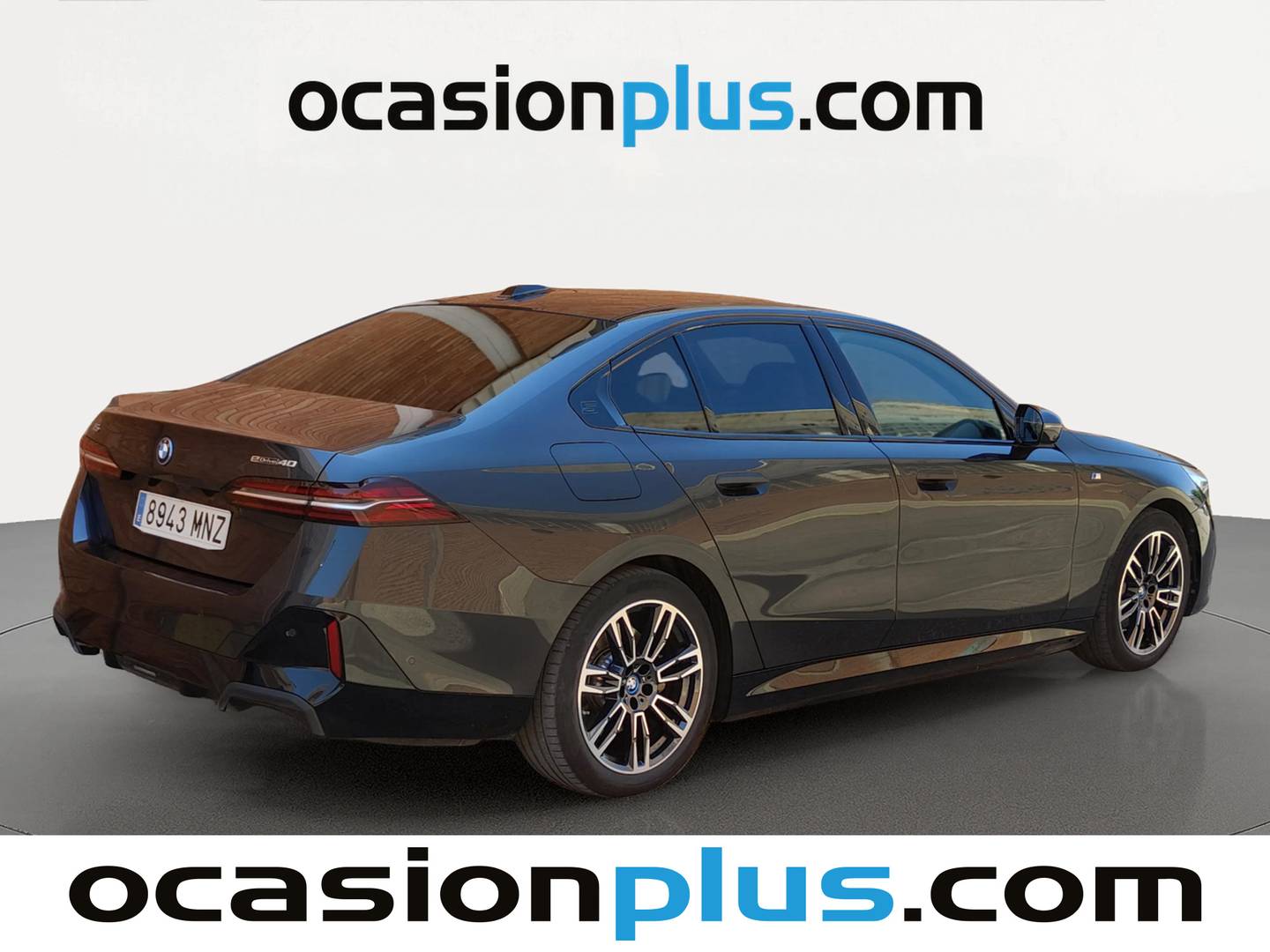 Foto trasera BMW i5 BMW i5 eDrive40 (340 CV) Pack M derecha