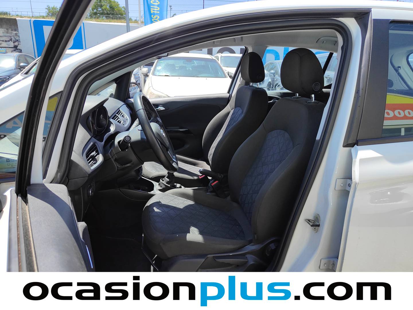 Foto asientos delanteros Opel Corsa Opel Corsa 1.4 GLP 120 Aniversario (90 CV)