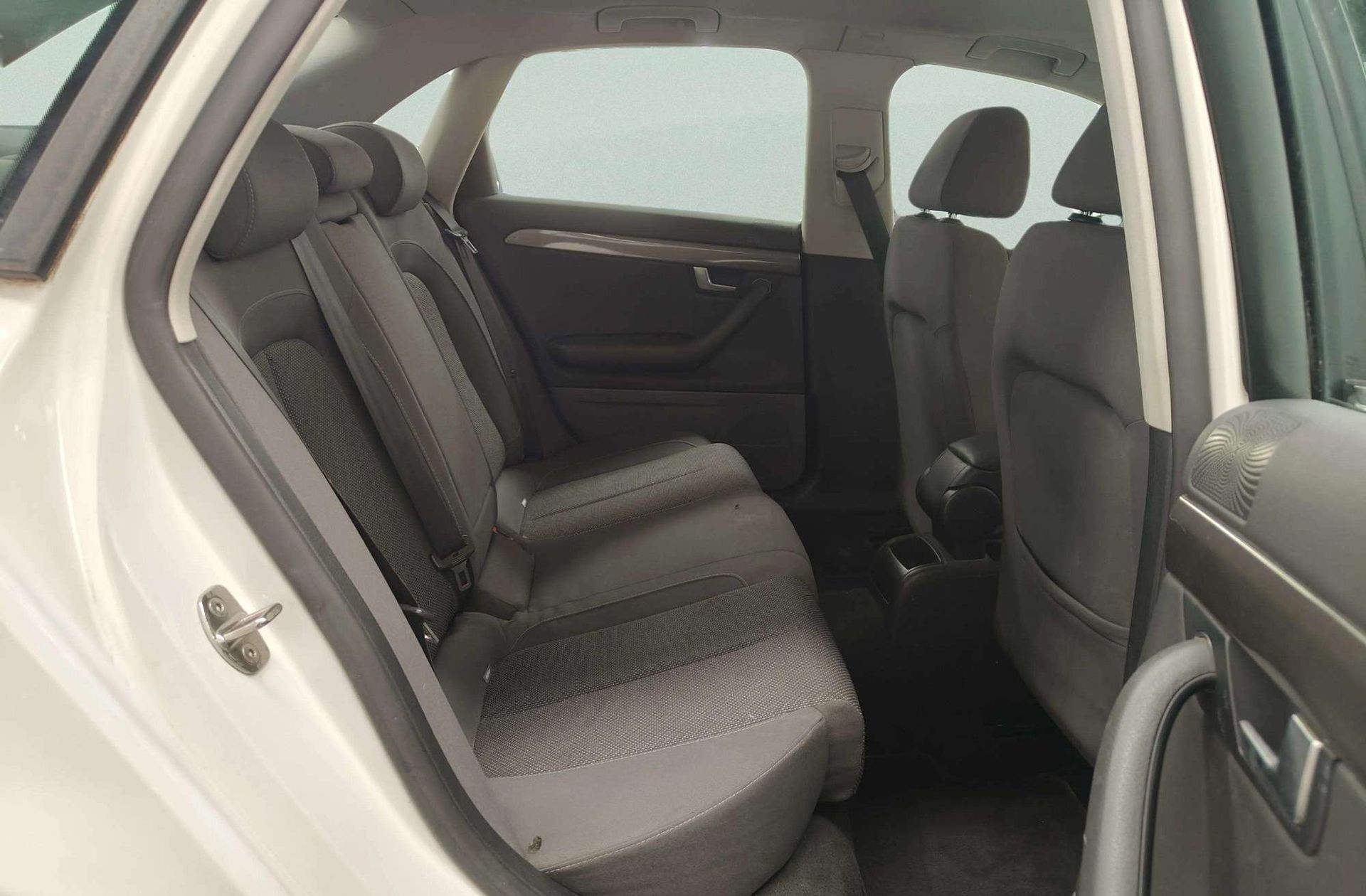SEAT Exeo 1.8 TSI Reference - foto 13