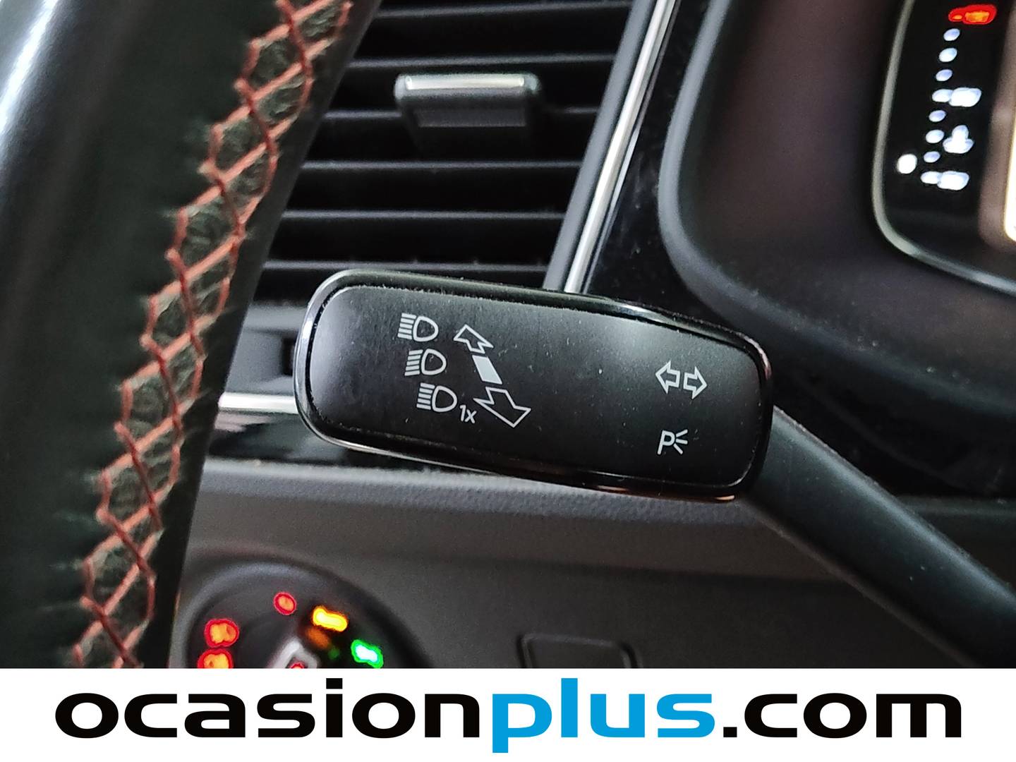 Foto Seat León SEAT León ST ST 2.0 TDI S&S FR DSG (150 CV)